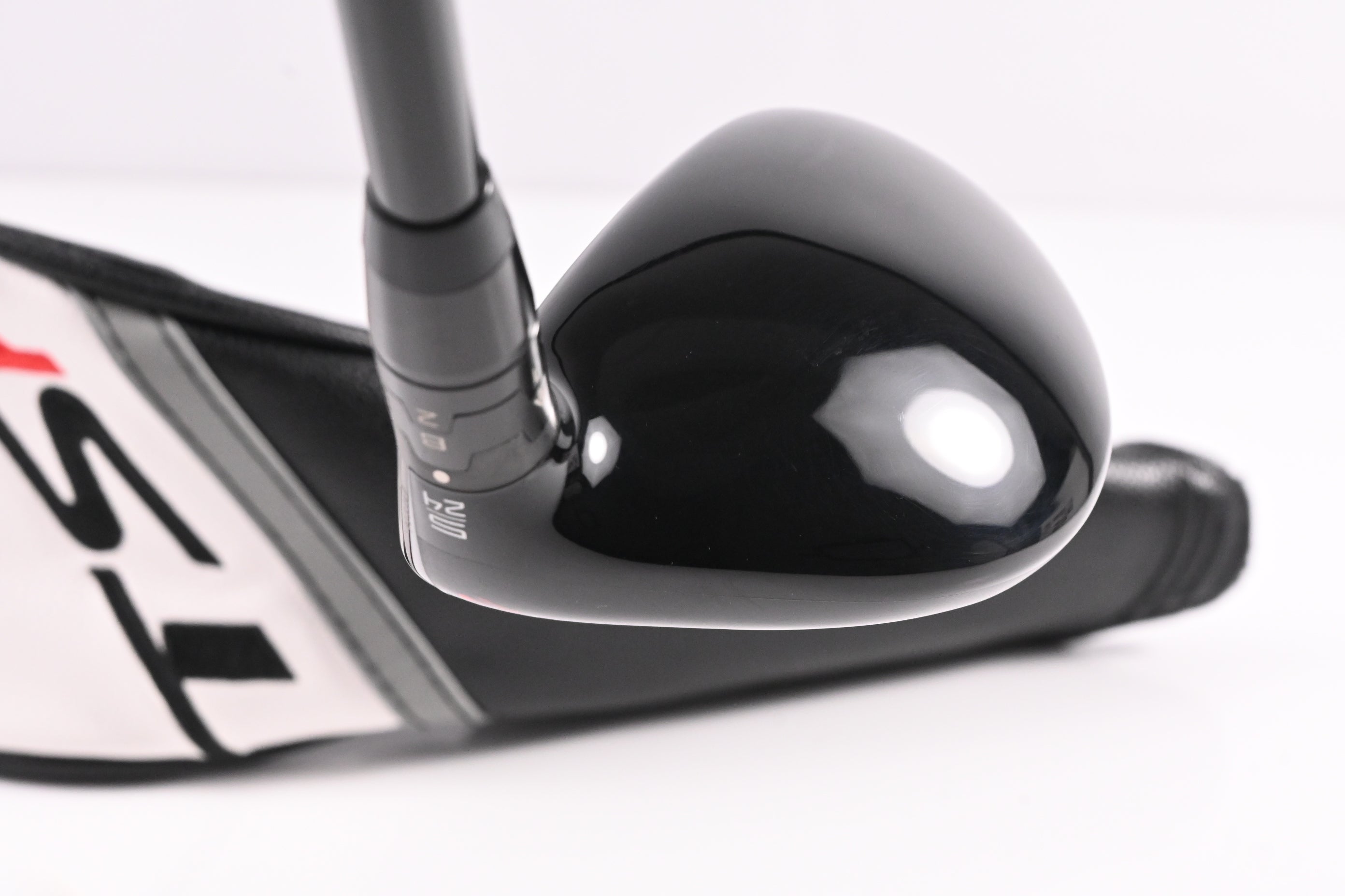 Titleist TSR2 #5 Hybrid / 24 Degree / Regular Flex Tensei AV Blue 75 Shaft