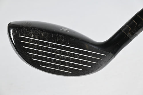 Titleist 910 F #5 Wood / 19 Degree / Regular Flex Diamana Ilima 71 Shaft
