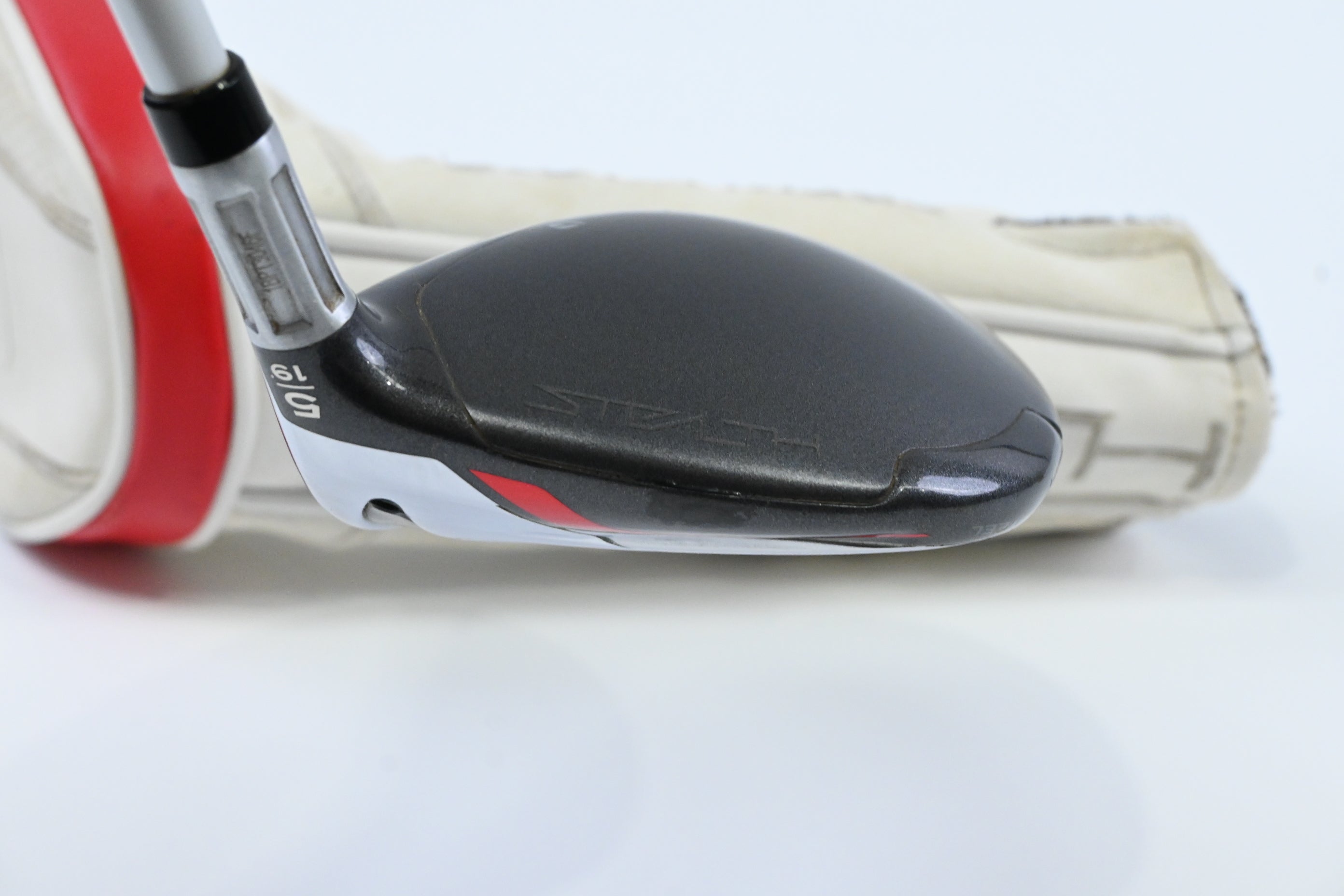Ladies Taylormade Stealth #5 Wood / 19 Degree / Ladies Flex Aldila Ascent 45