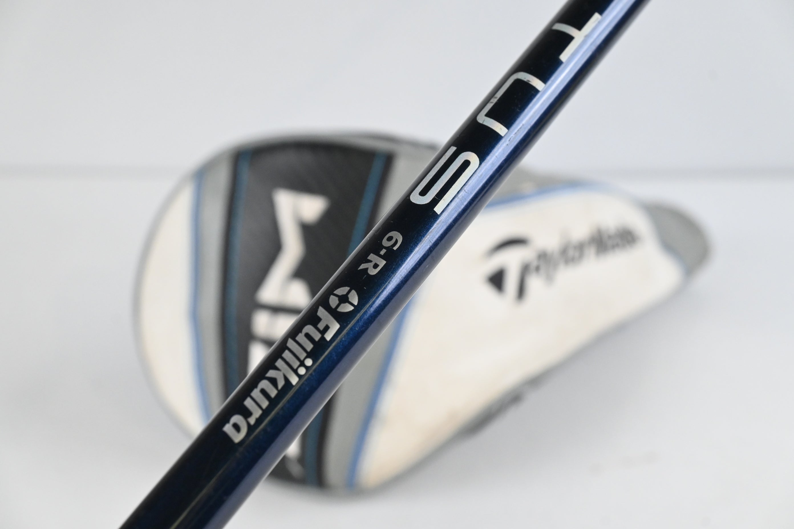 Taylormade SIM Max Driver / 10.5 Degree / Regular Flex Fujikura Ventus Blue 6 Shaft