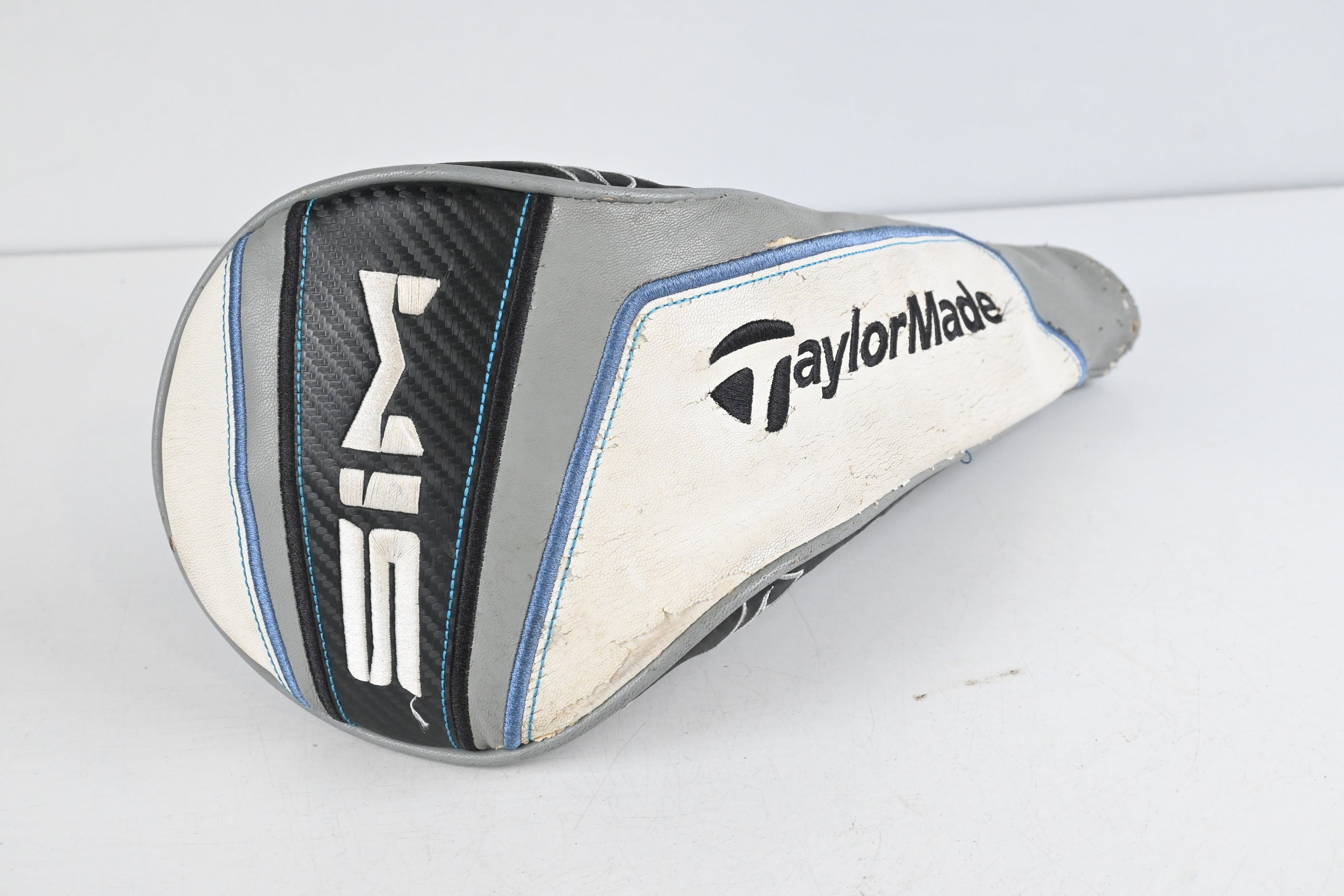 Taylormade SIM Max Driver / 10.5 Degree / Regular Flex Fujikura Ventus Blue 6 Shaft