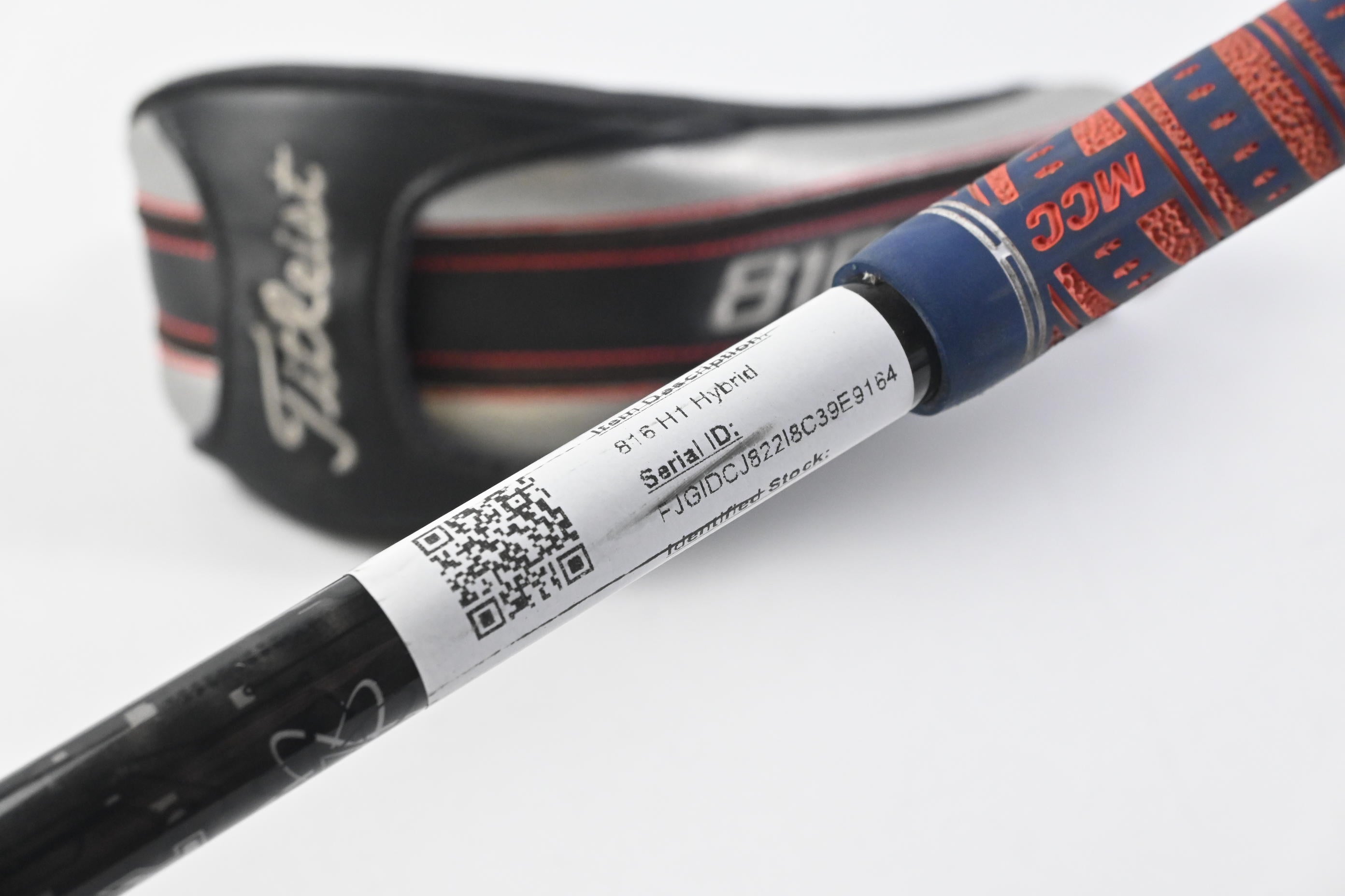 Titleist 816 H1 #3 Hybrid / 21 Degree / Stiff Flex Aldila Rogue Black 85 Shaft