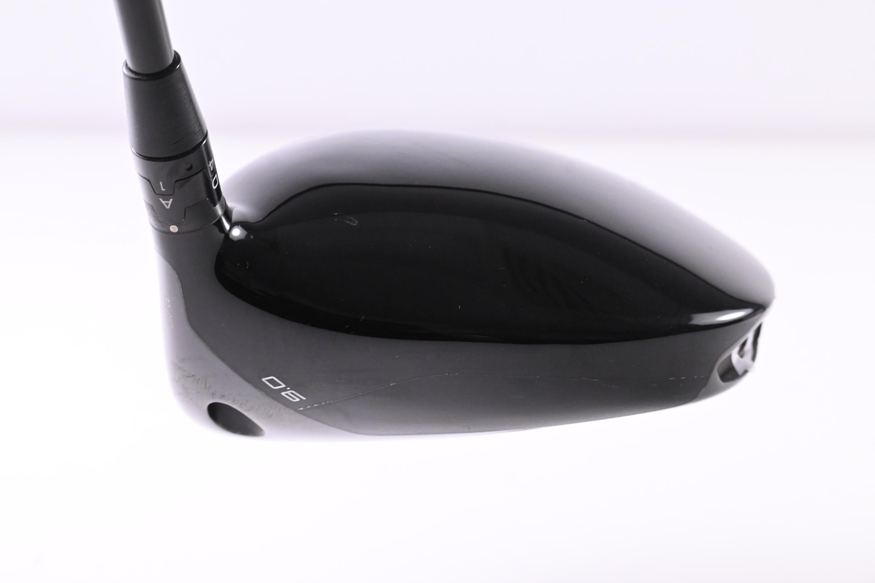 Titleist GT2 Driver / 9 Degree / Stiff Flex Tensei AV Blue 55 w/ SFW Shaft