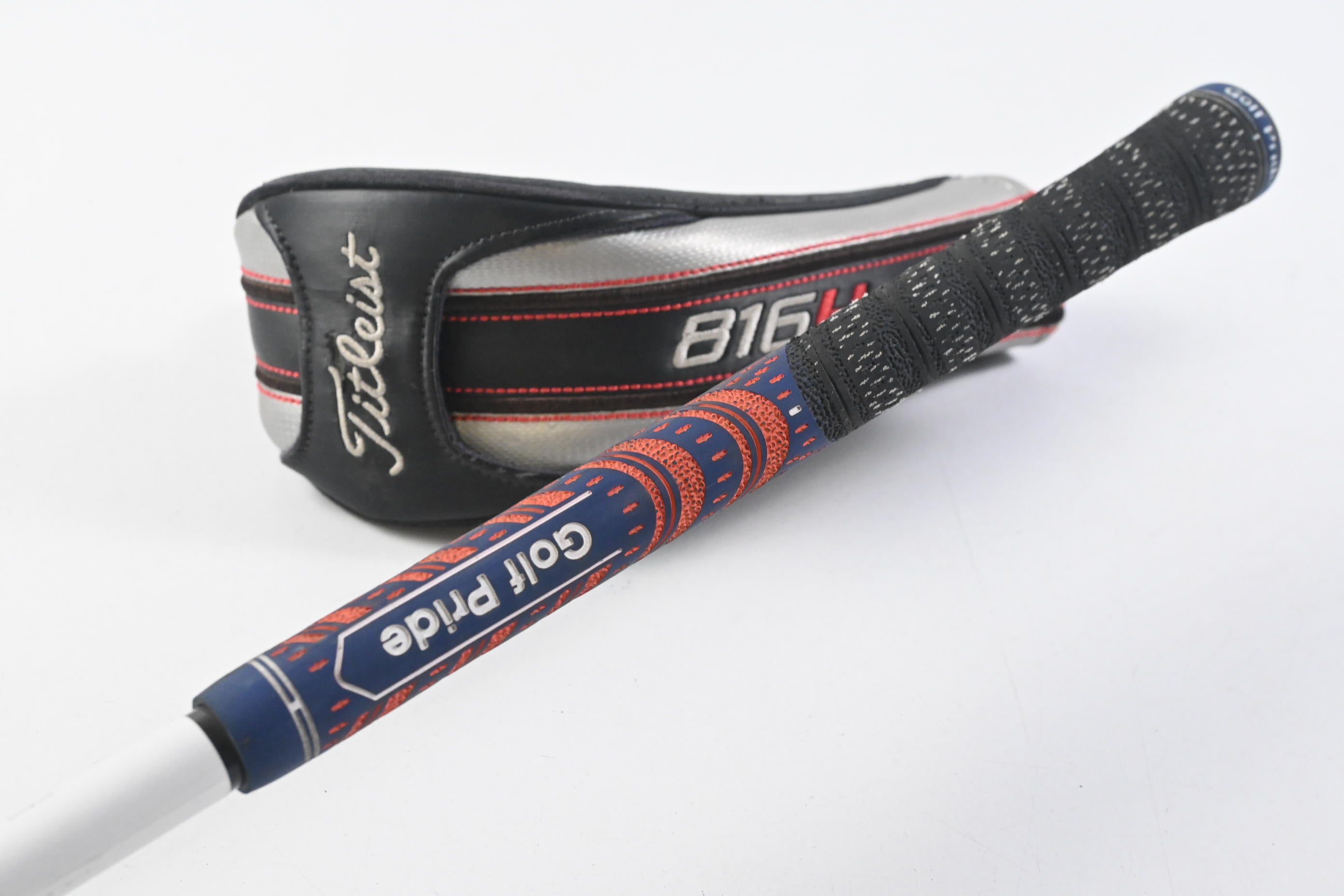 Titleist 816 H1 #3 Hybrid / 21 Degree / Stiff Flex Aldila Rogue Black 85 Shaft