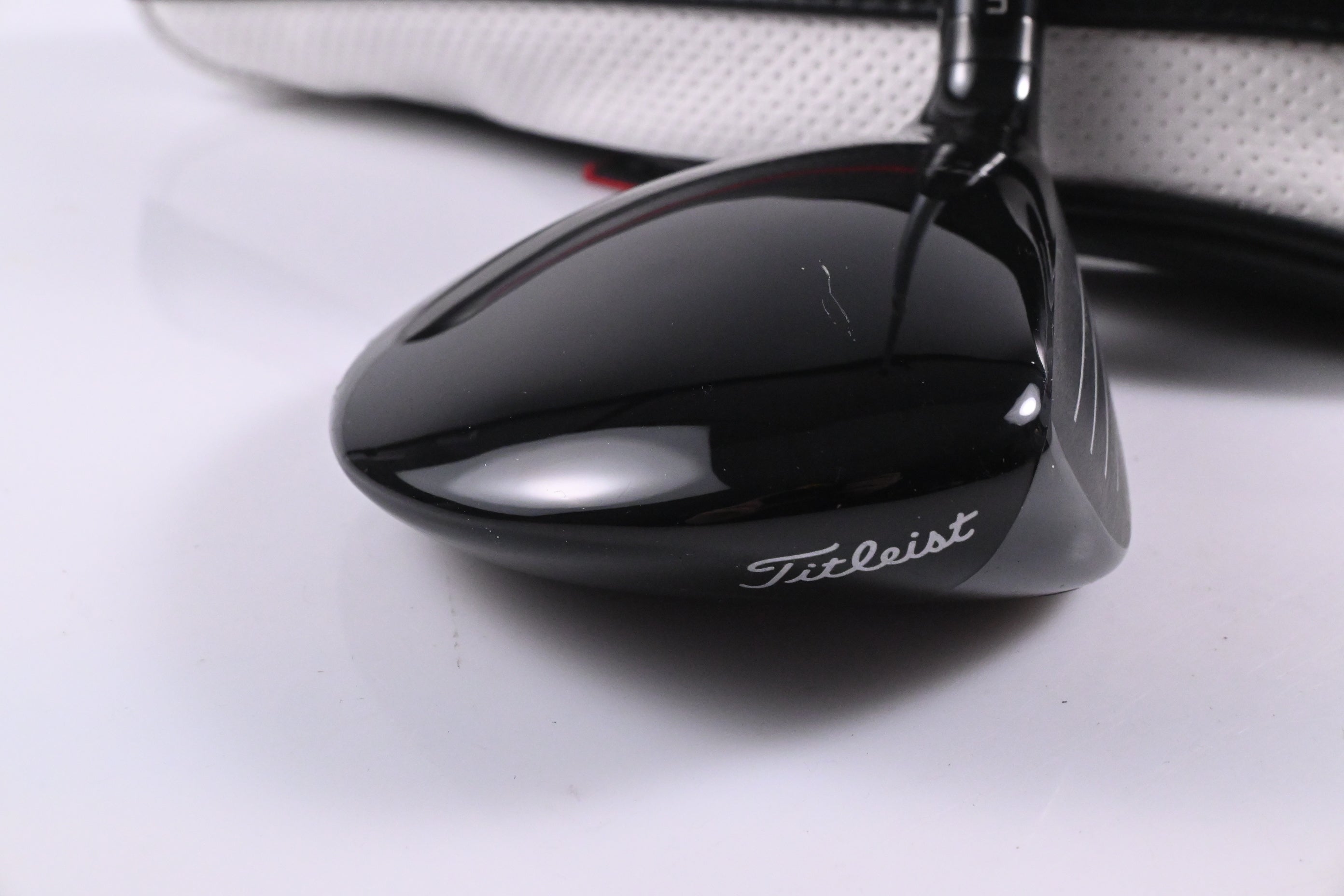 Titleist GT1 #5 Wood / 18 Degree / Regular Flex Fujikura Air Speeder 40 Shaft