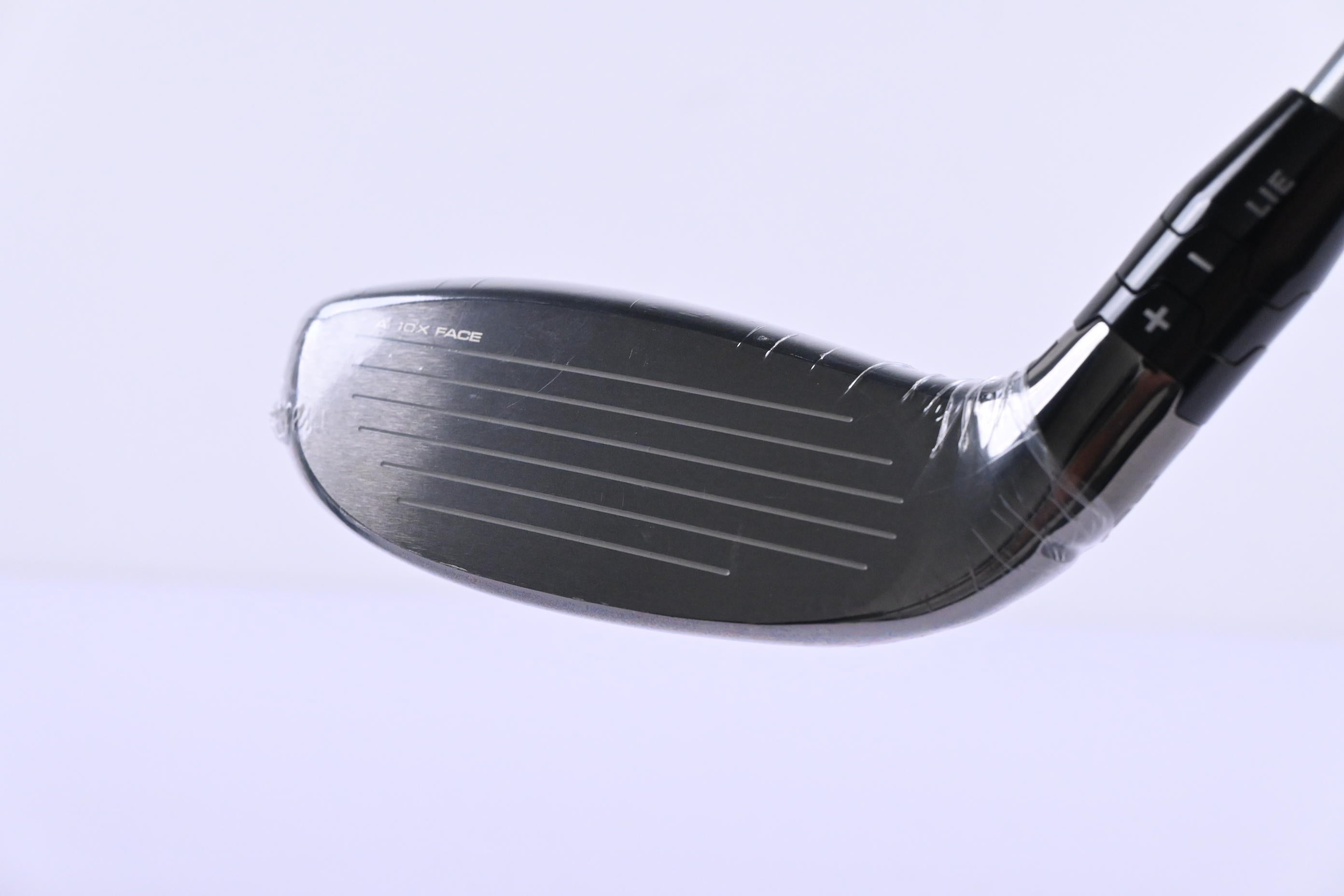 Callaway Elyte #4 Hybrid / 22 Degree / Regular Flex Denali Charcoal 60 Shaft
