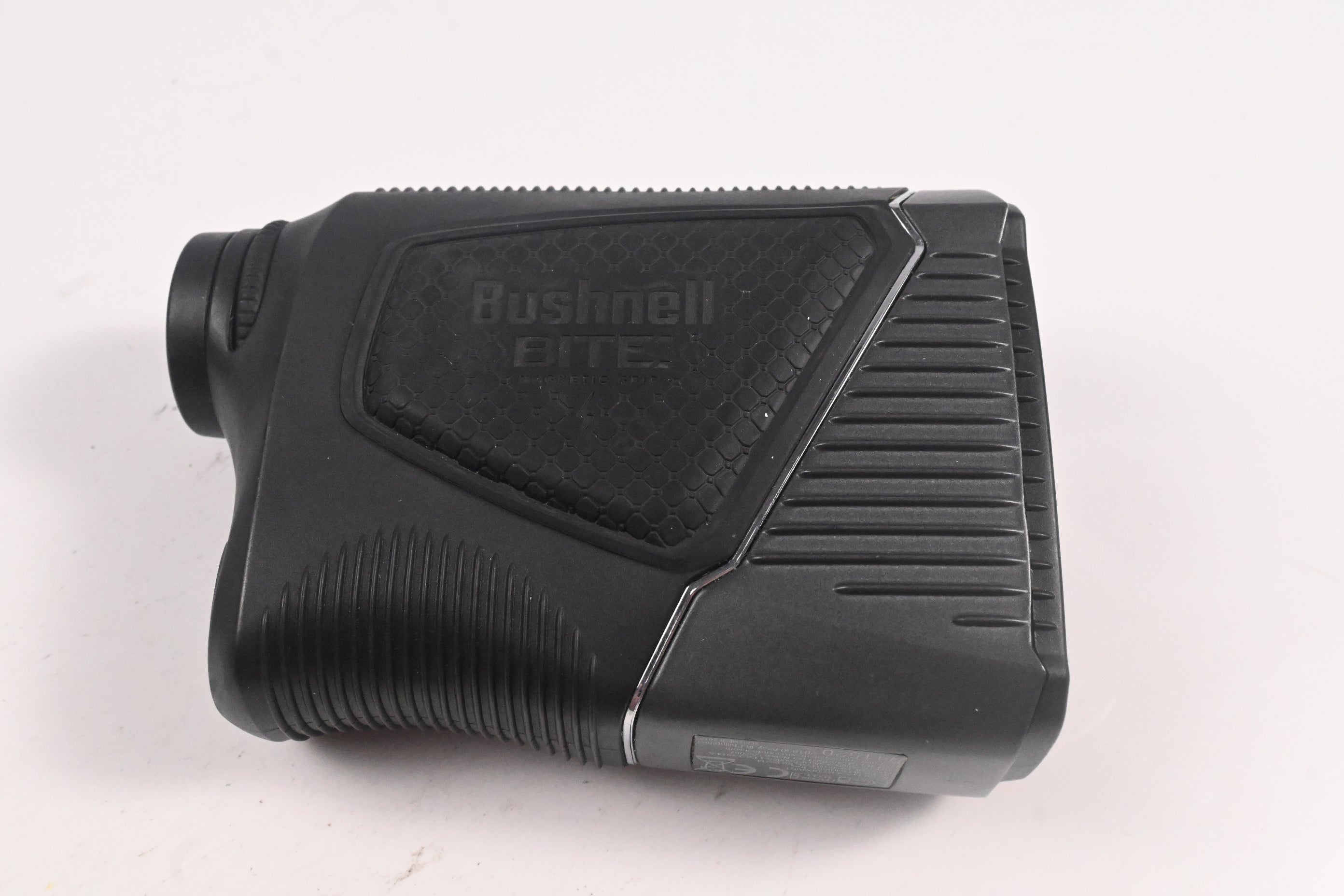 Bushnell Pro XE / Rangefinder