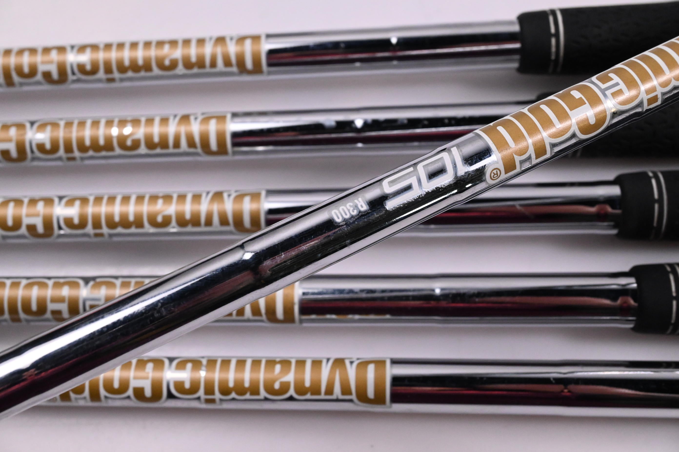 Mizuno Pro 223 Irons / 5-PW / Regular Flex Dynamic Gold 105 R300 Shafts