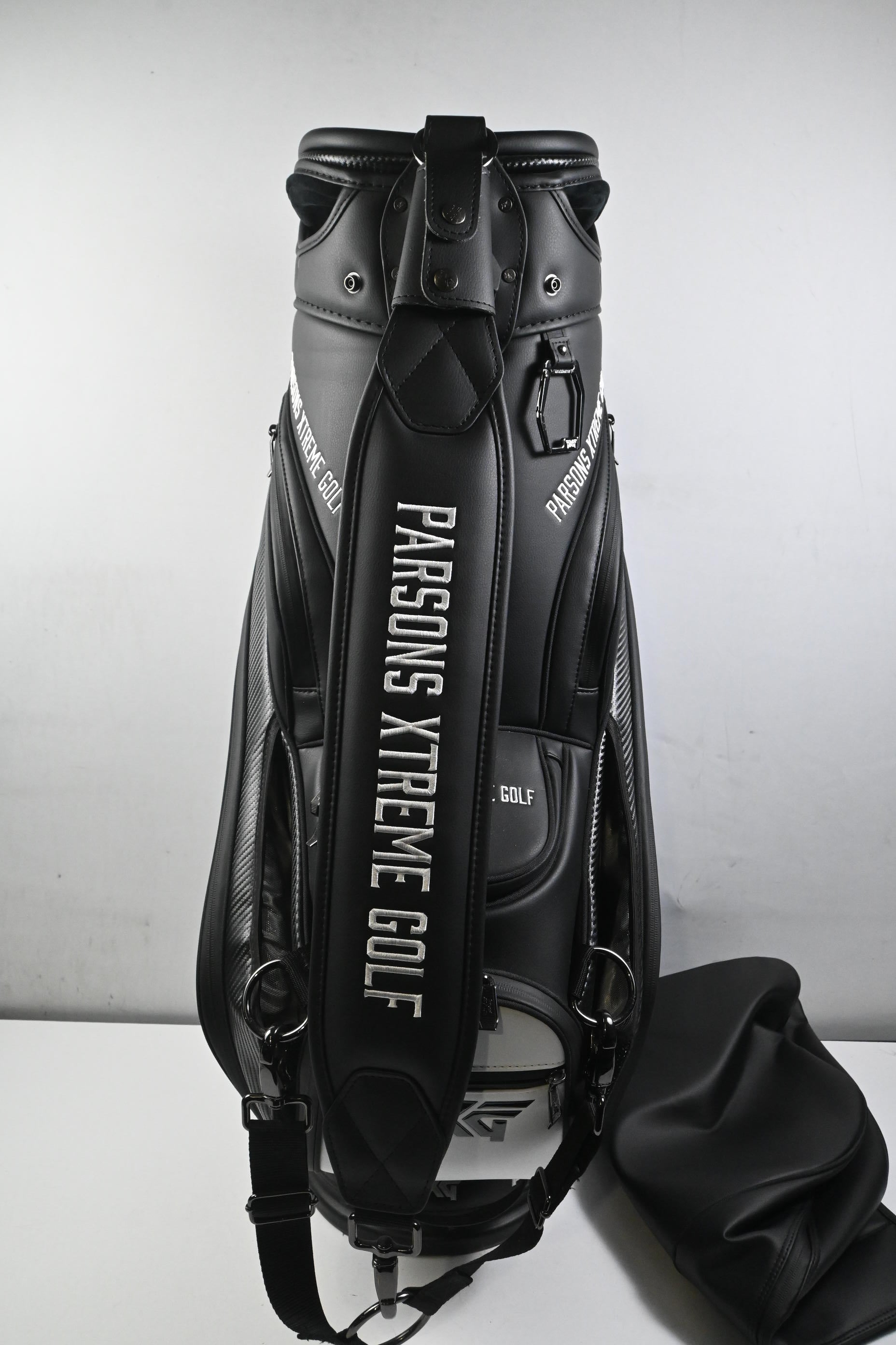 PXG Tour Bag / 6-Way Divider / Black & White