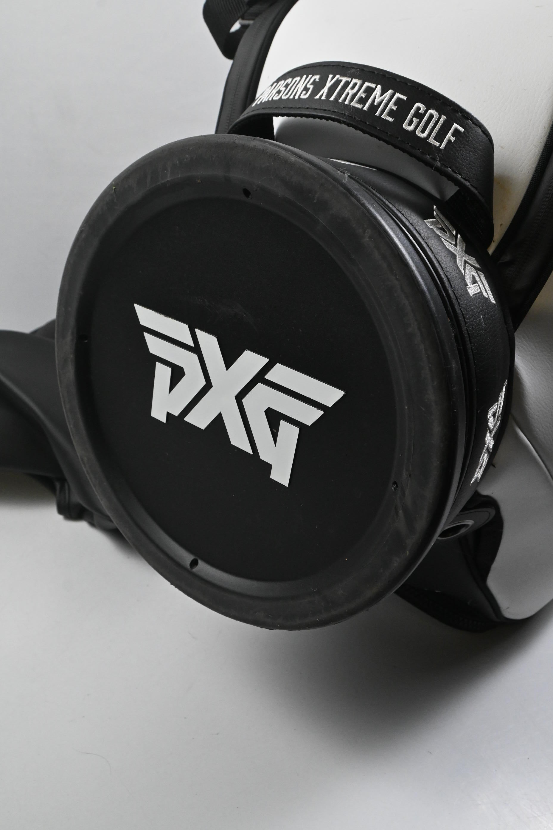 PXG Tour Bag / 6-Way Divider / Black & White