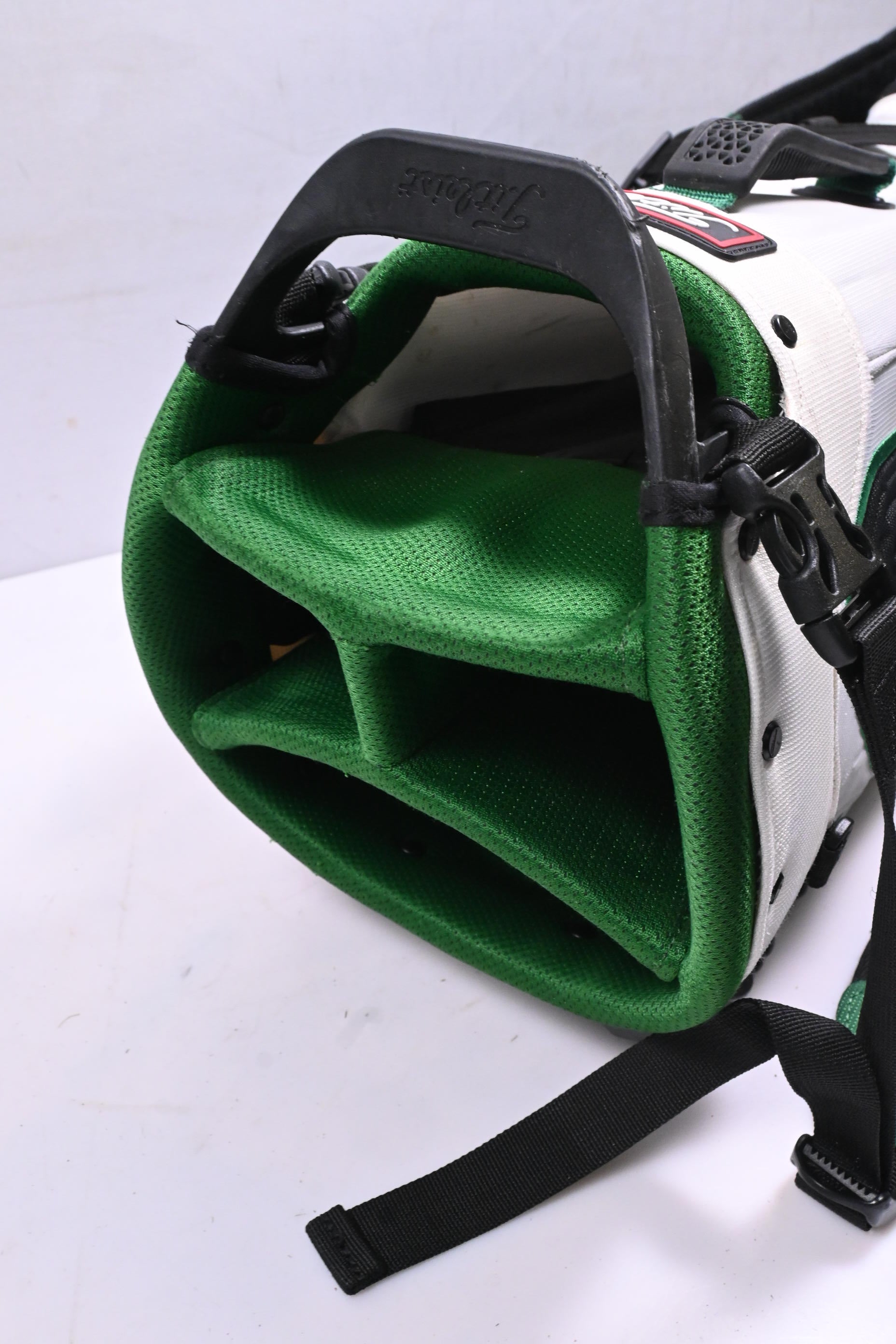 Titleist Players 4+ Stand Bag / 4-Way Divider / White, Green