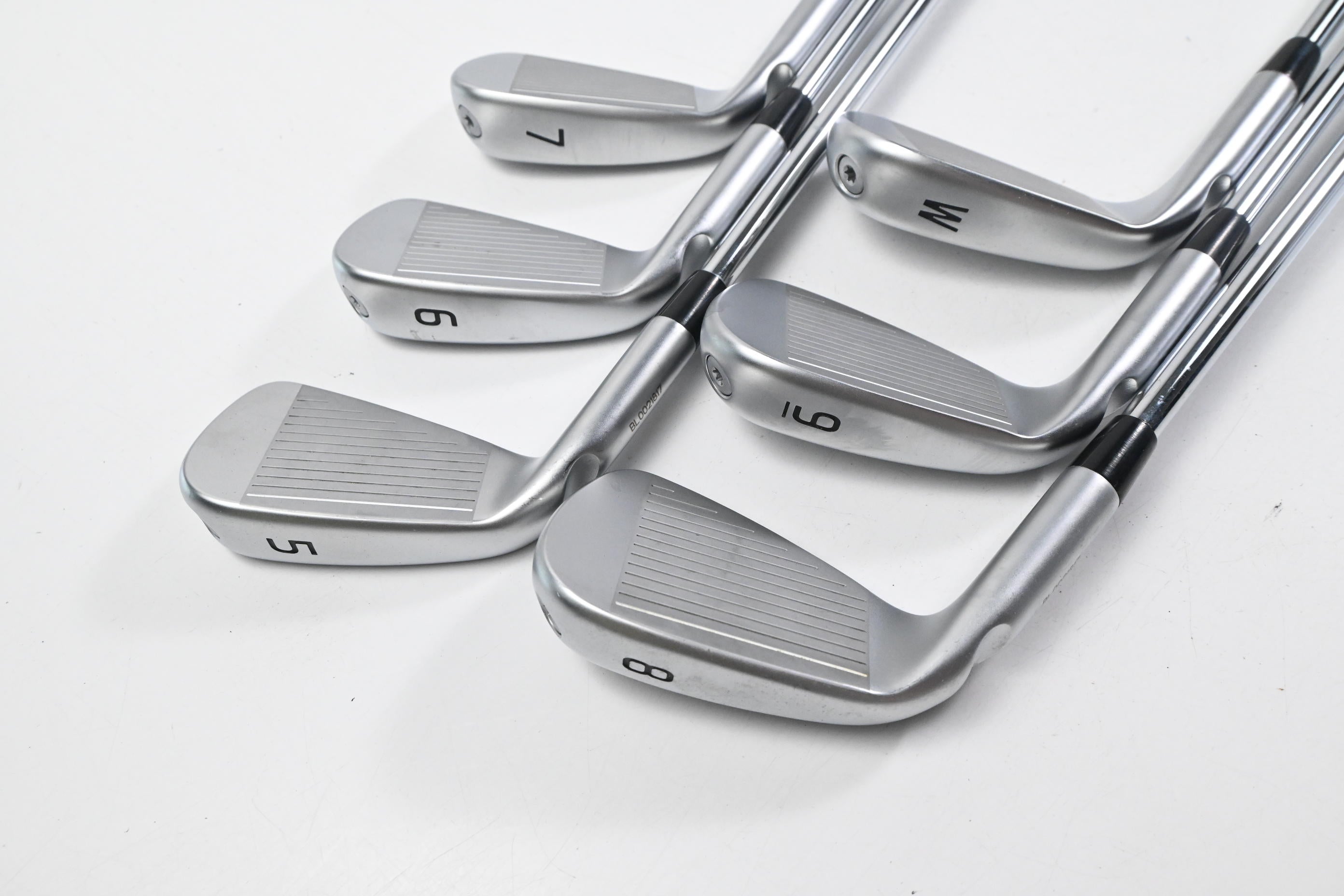 Ping I240 Irons / 5-PW / Blue Dot / Regular Flex Dynamic Gold R300 Shafts