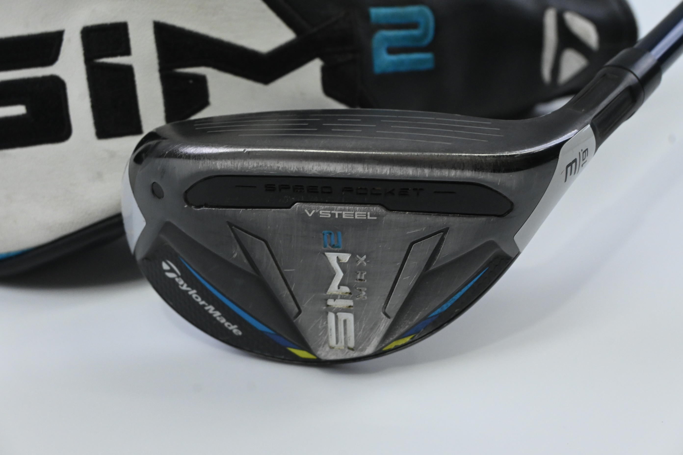Taylormade SIM2 Max #3 Hybrid / 19 Degree / Regular Flex Fujikura Ventus Blue 6
