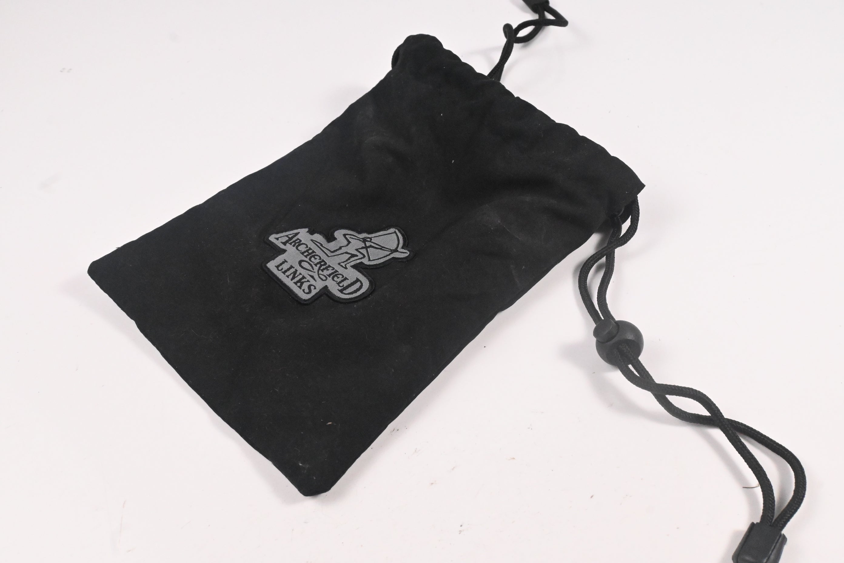 Bushnell Pro XE / Rangefinder