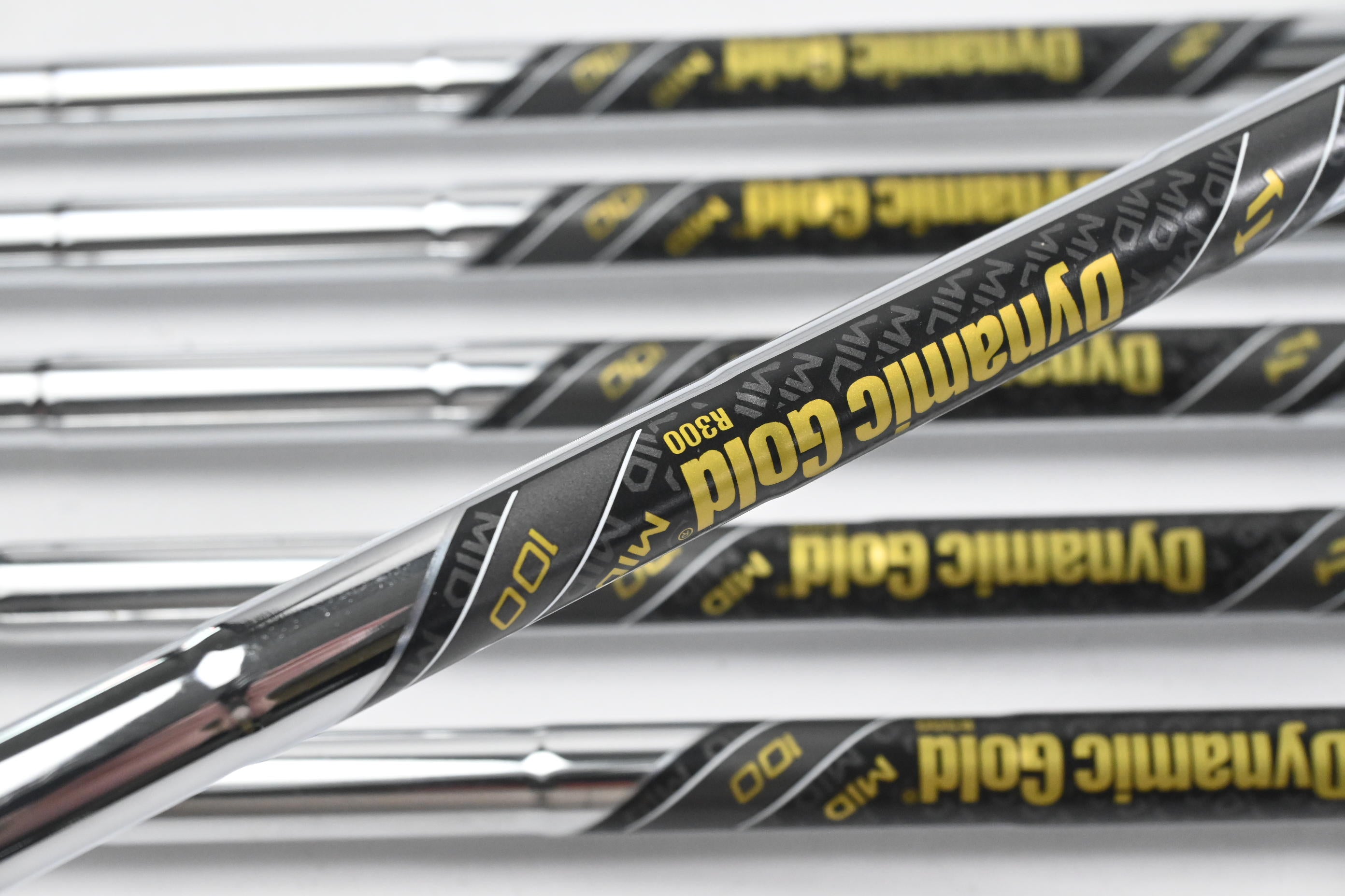 Ping I240 Irons / 5-PW / Blue Dot / Regular Flex Dynamic Gold R300 Shafts