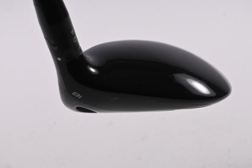 Titleist GT2 #5 Wood / 18 Degree / Regular Flex Project X Denali Red 60 Shaft