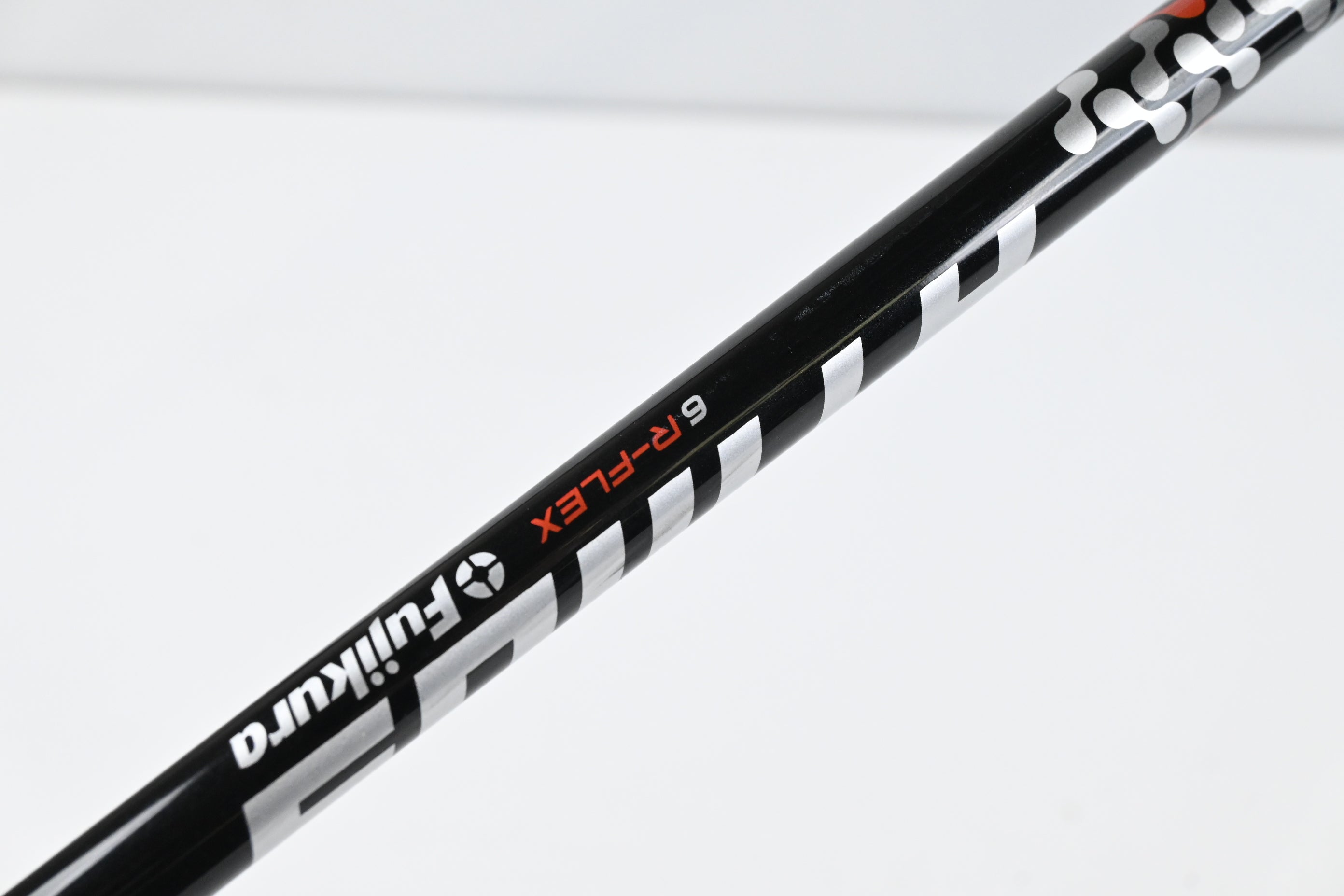 Taylormade P790 2019 Black #4 Iron / 21 Degree / Regular Flex Atmos Orange 6