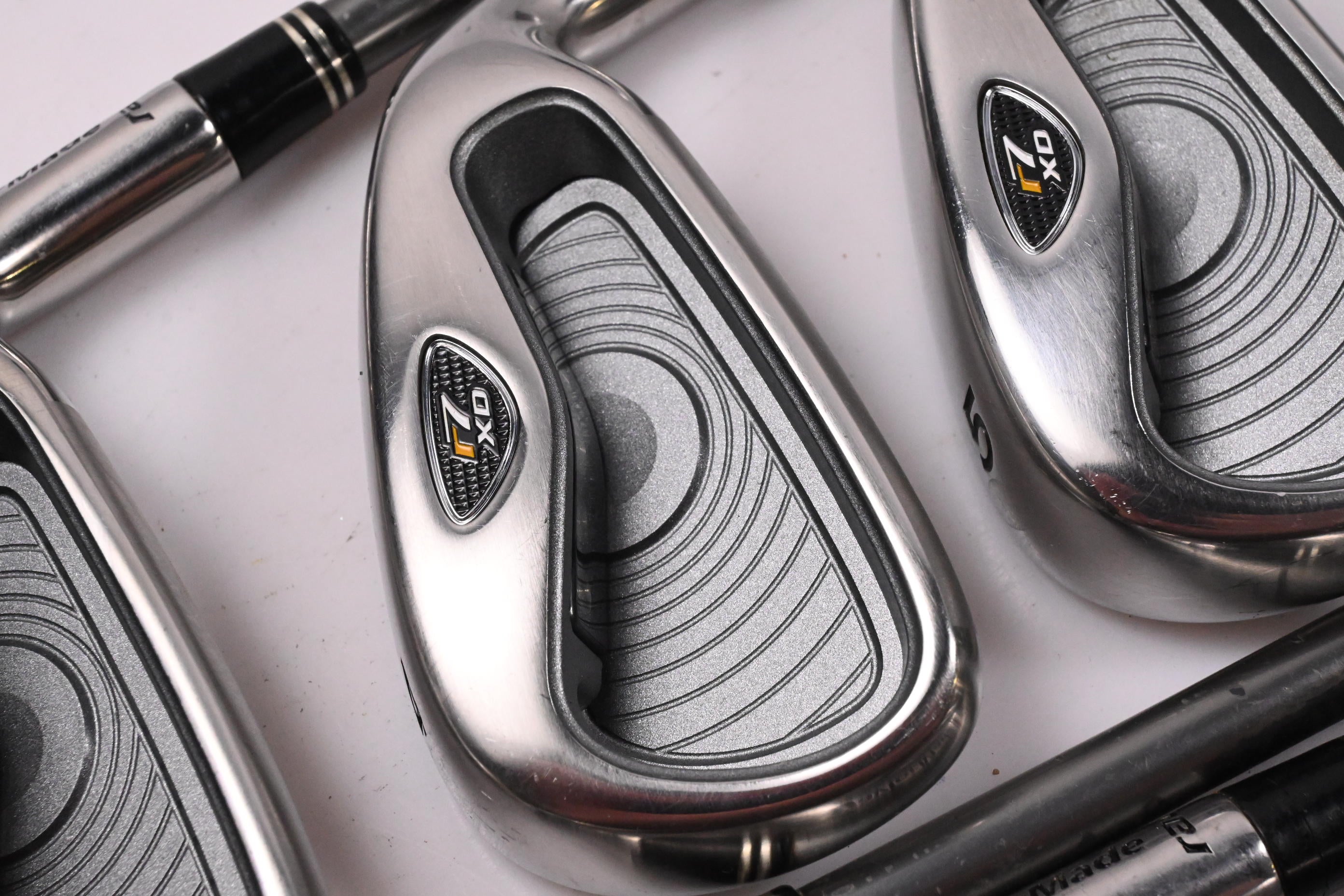Taylormade R7 XD Irons / 3-PW+SW / Regular Flex Taylormade 65 Shafts