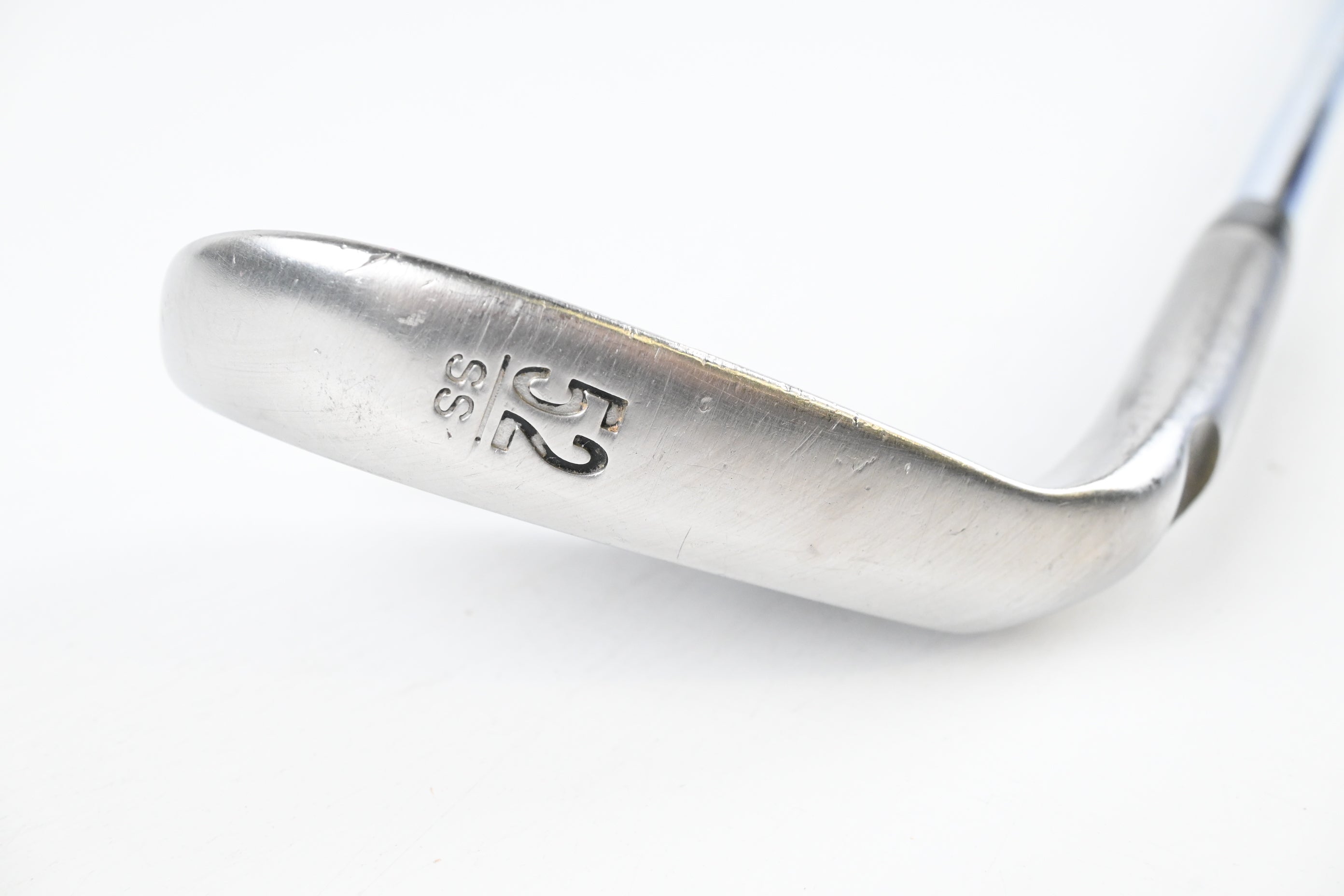 Ping Tour Gorge Gap Wedge / 52 Degree / Black Dot / Regular Flex Ping CFS Shaft