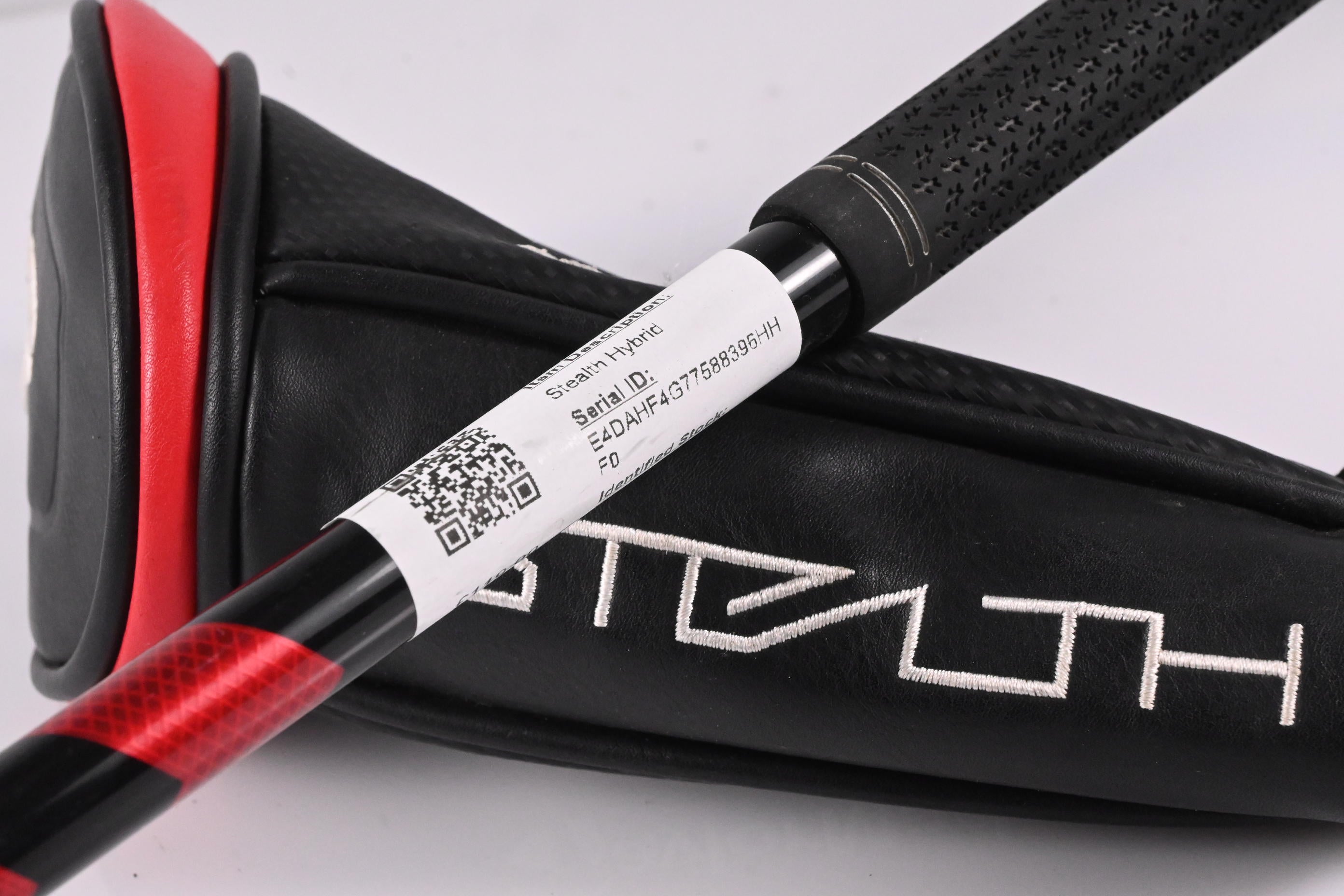 Taylormade Stealth #4 Hybrid / 22 Degree / Regular Flex Fujikura Ventus Red 6