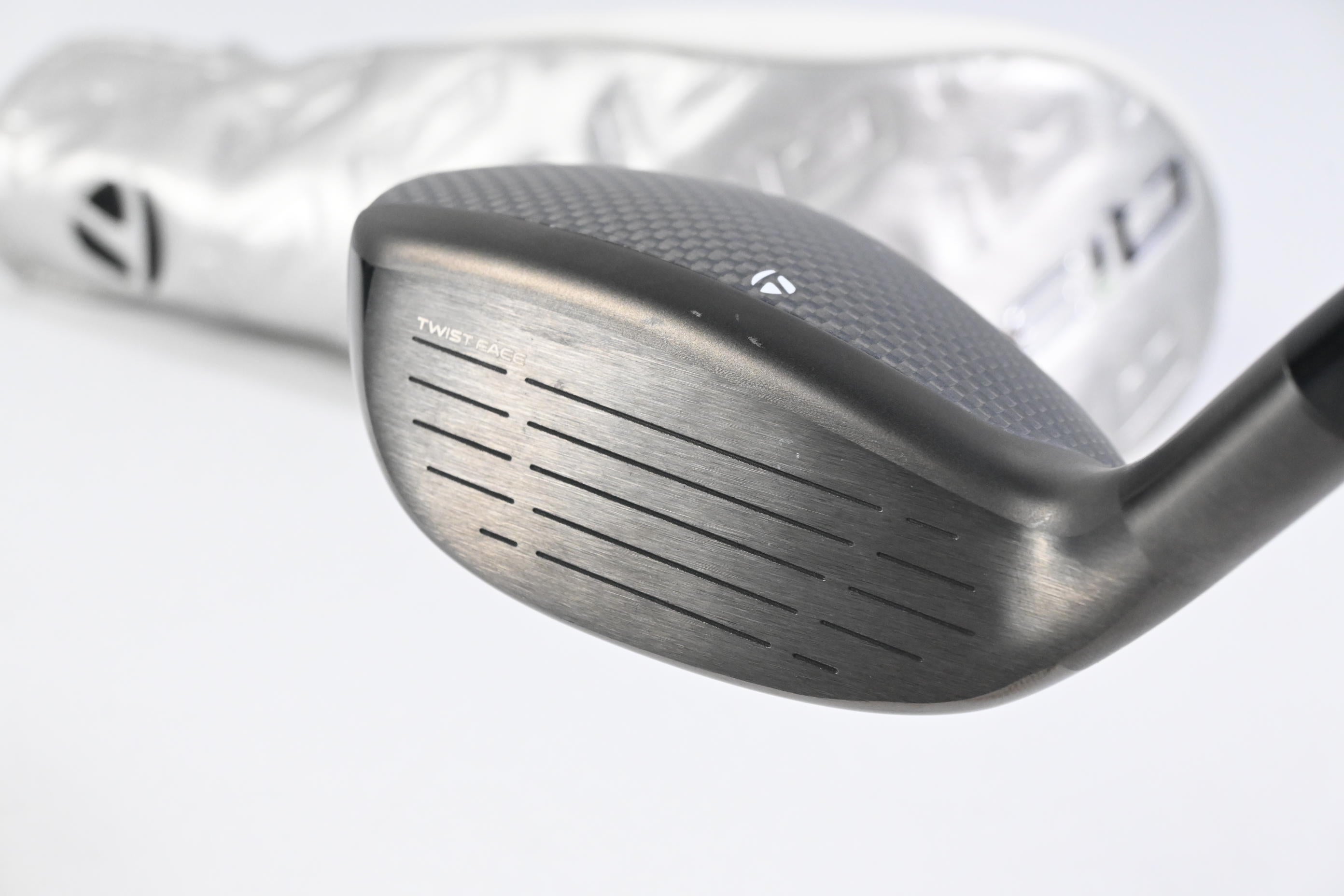 Ladies Taylormade Qi35 Max Lite #6 Hybrid / 31 Degree / Ladies Flex Air Speeder