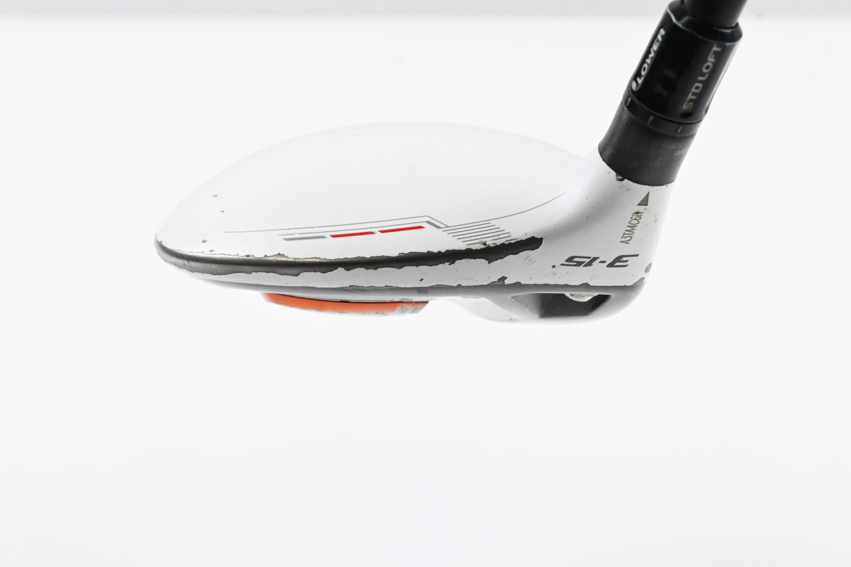 Left Hand Taylormade R11 Ti #3 Wood / 15 Degree / Regular Flex Fujikura Blur 70