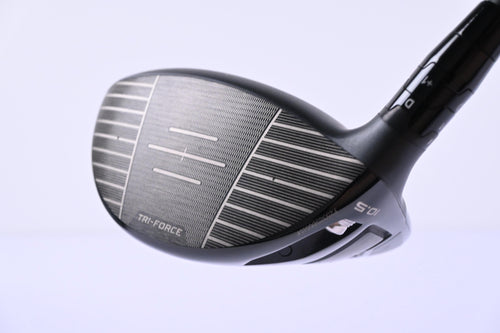 Callaway Quantum Max D Driver / 10.5 Degree / Senior Flex Vanquish 4 Shaft