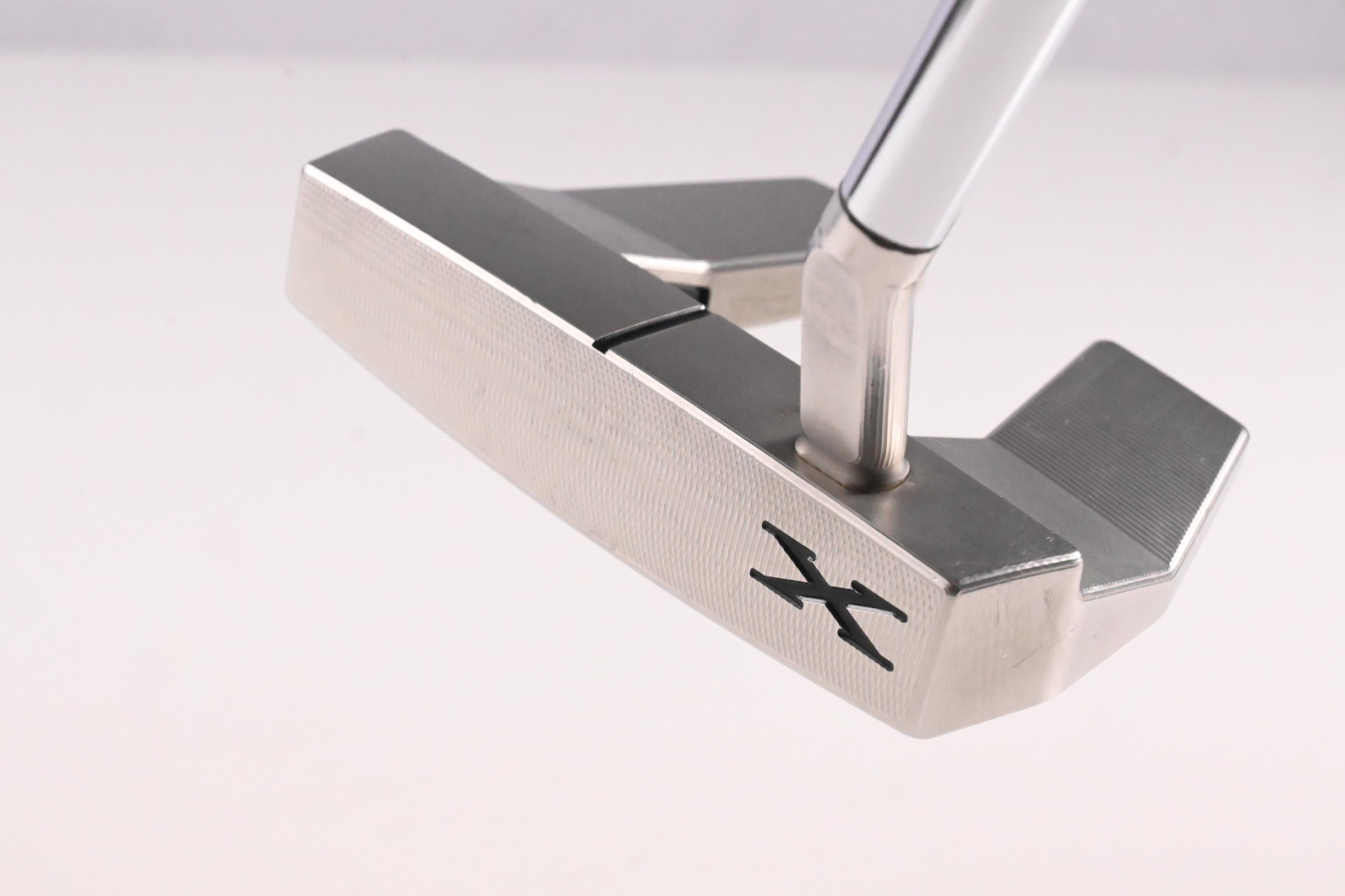 Scotty Cameron Phantom 5.5 X 2021 / 33 Inch