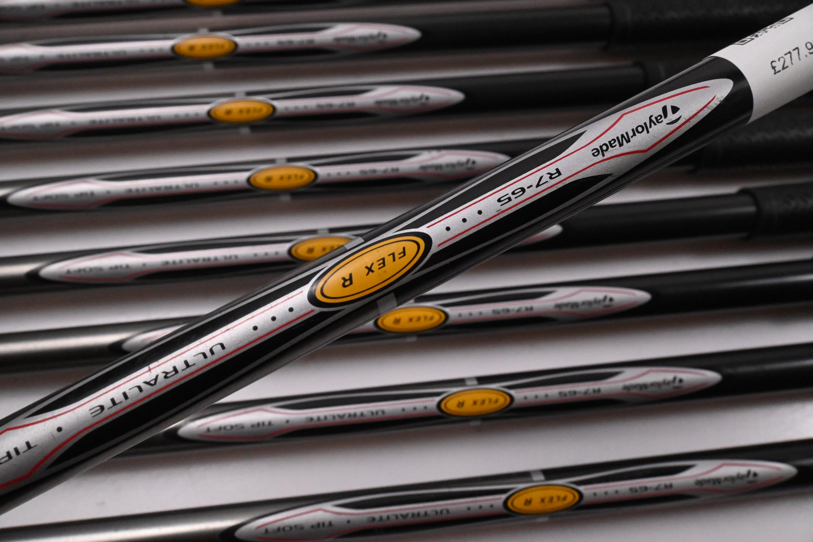 Taylormade R7 XD Irons / 3-PW+SW / Regular Flex Taylormade 65 Shafts