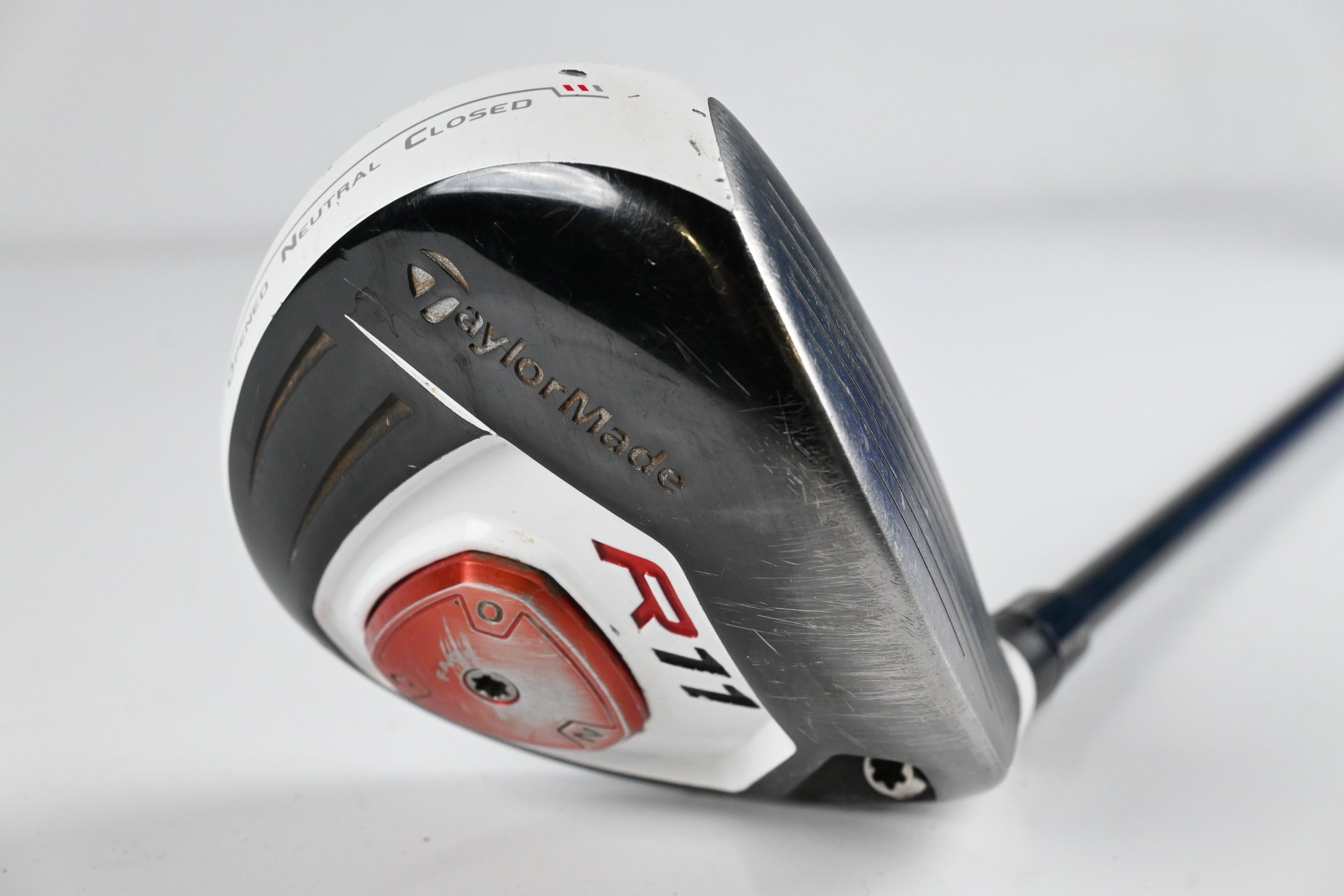 Taylormade R11 #3 Wood / 15.5 Degree / Stiff Flex Fujikura Blur 70 Shaft