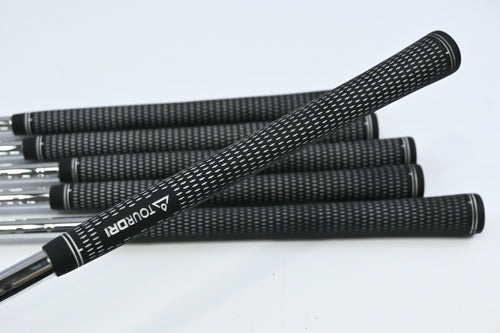 Cleveland CBX Irons / 5-PW / Regular Flex Dynamic Gold DST 98 R300 Shafts