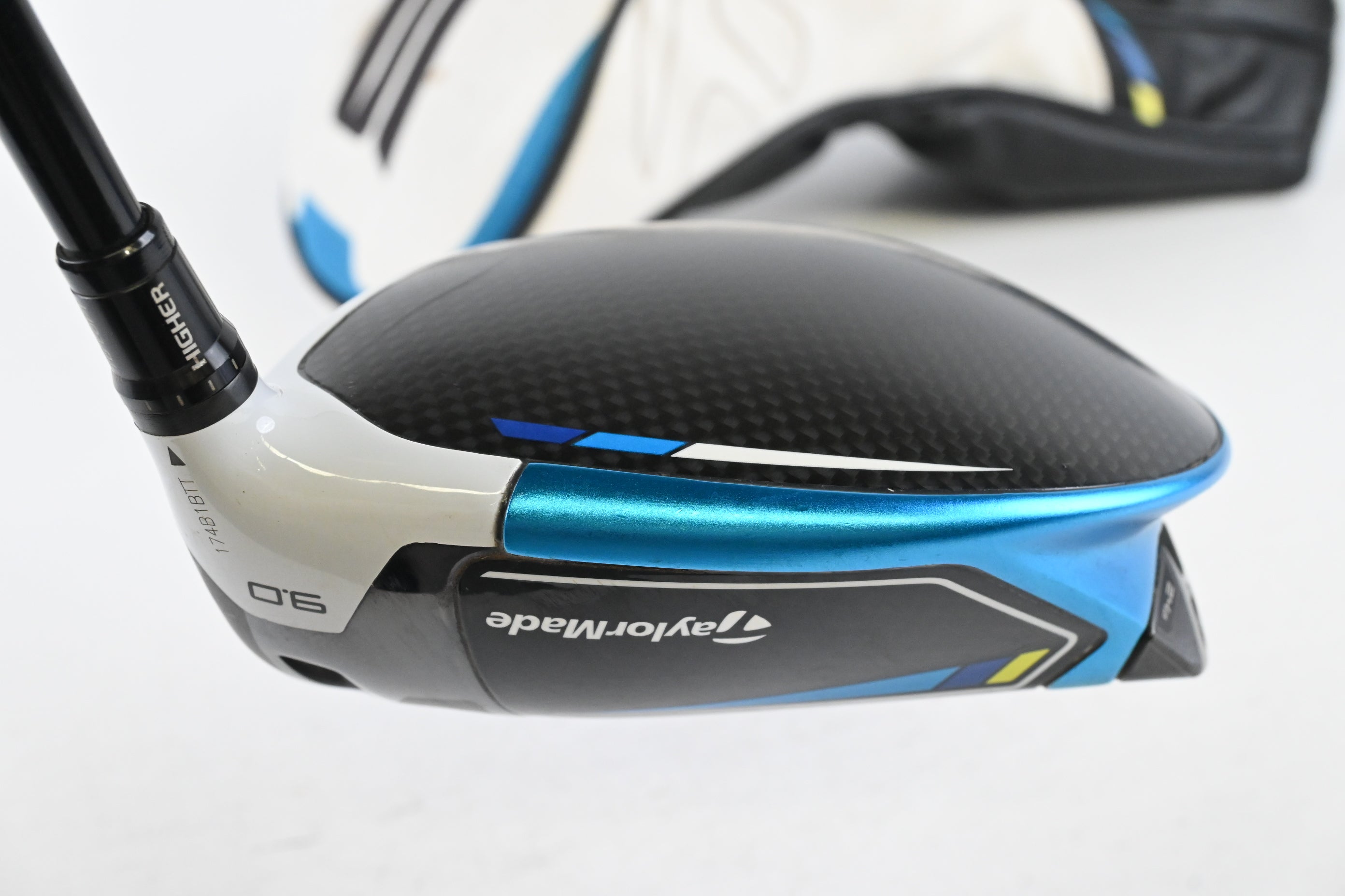 Taylormade SIM2 Max Driver / 9 Degree / Stiff Flex Tensei AV Raw Blue 60 Shaft