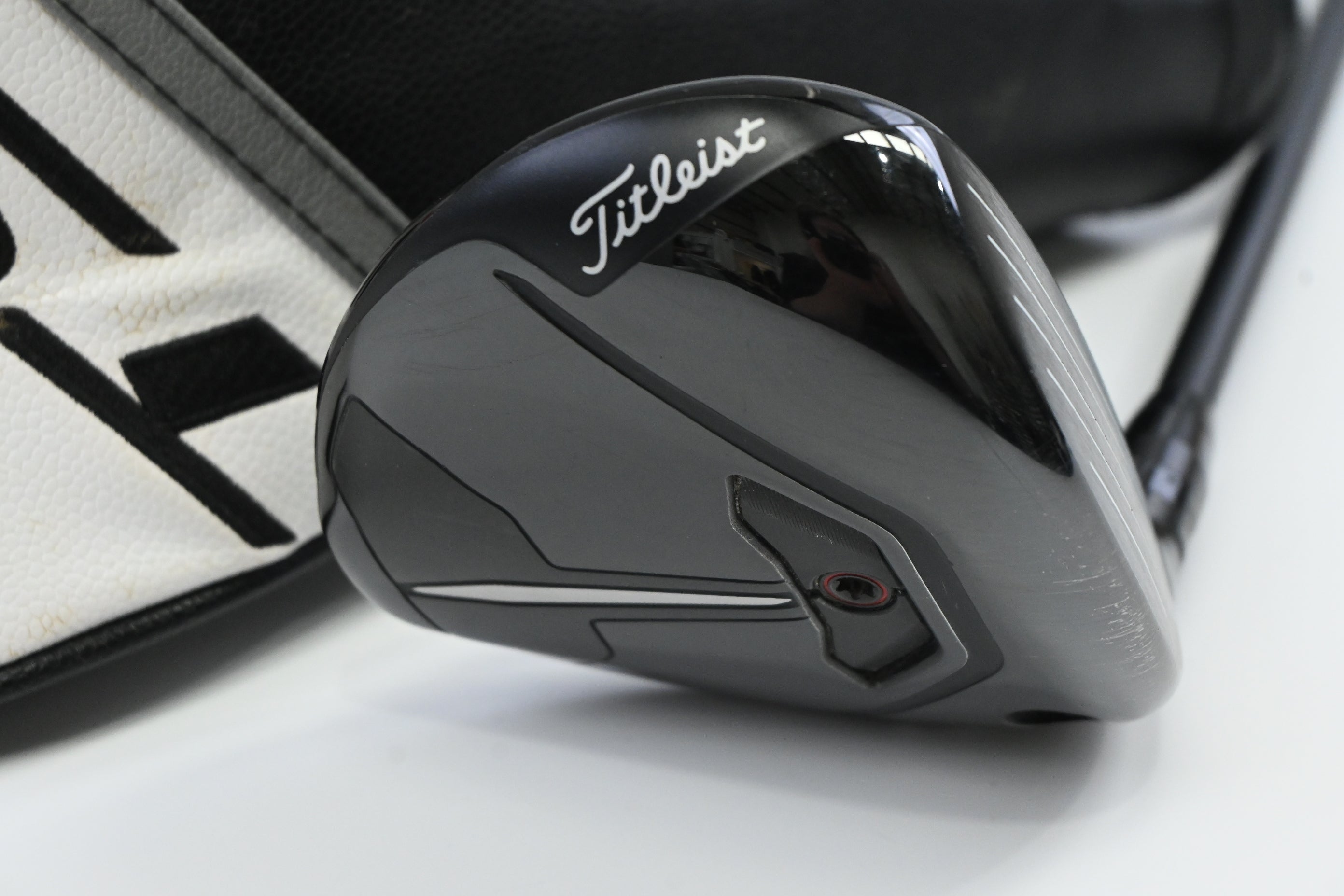Titleist TSR2 #3 Wood / 16.5 Degree / Stiff Flex HZRDUS Gen4 Red CB 60 Shaft