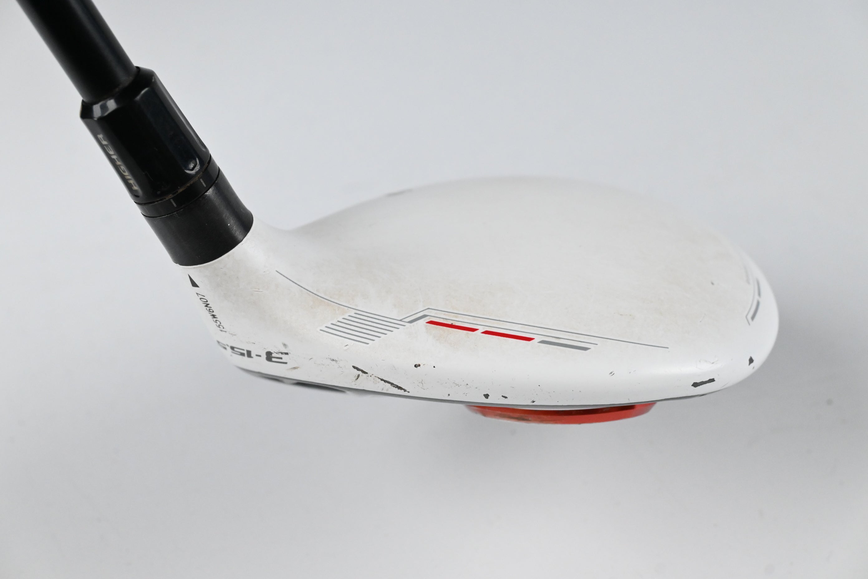 Taylormade R11 #3 Wood / 15.5 Degree / Stiff Flex Fujikura Blur 70 Shaft