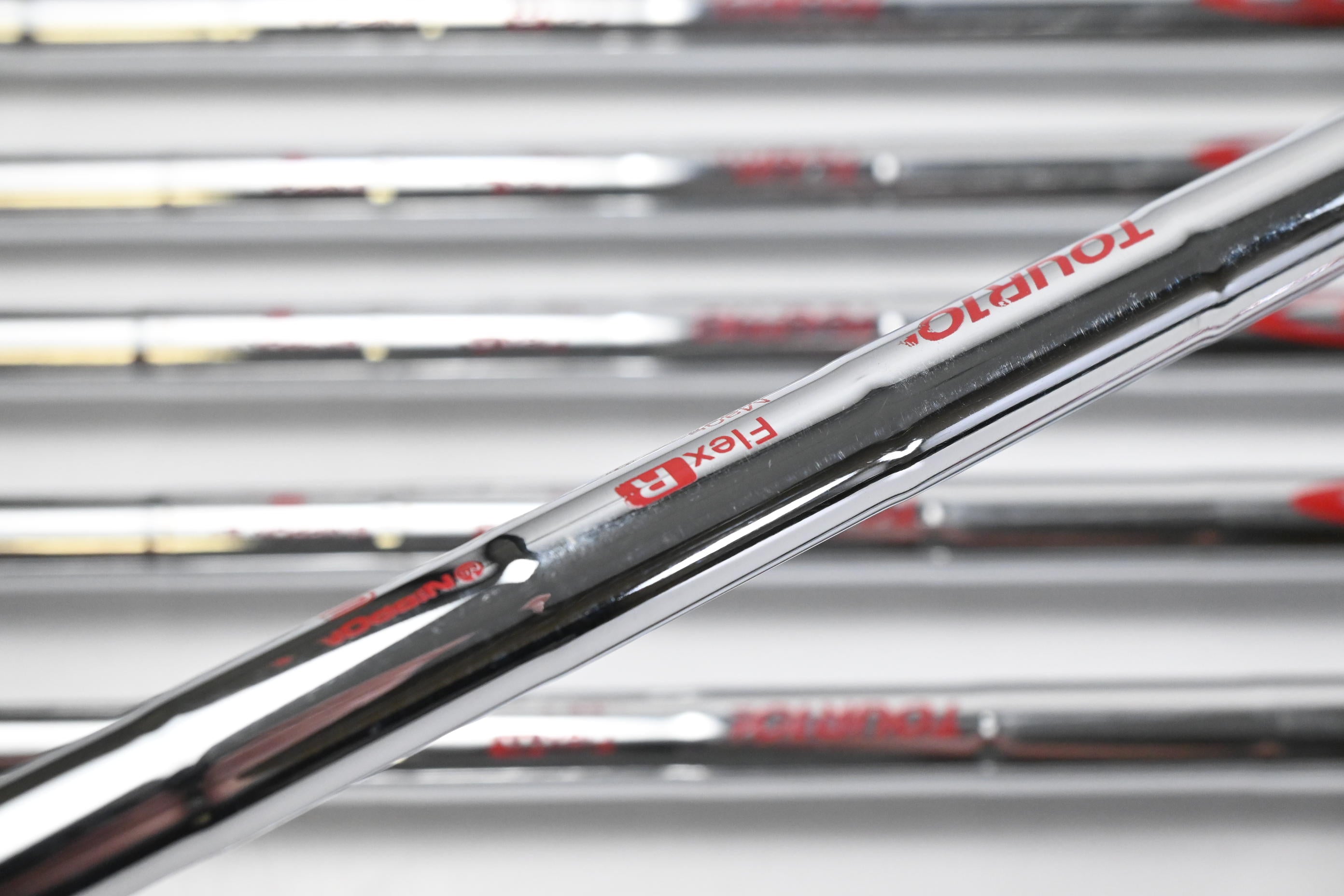 Ping i230 Irons / 4-PW / Black Dot / Regular Flex N.S.Pro Modus3 Tour 105 Shafts