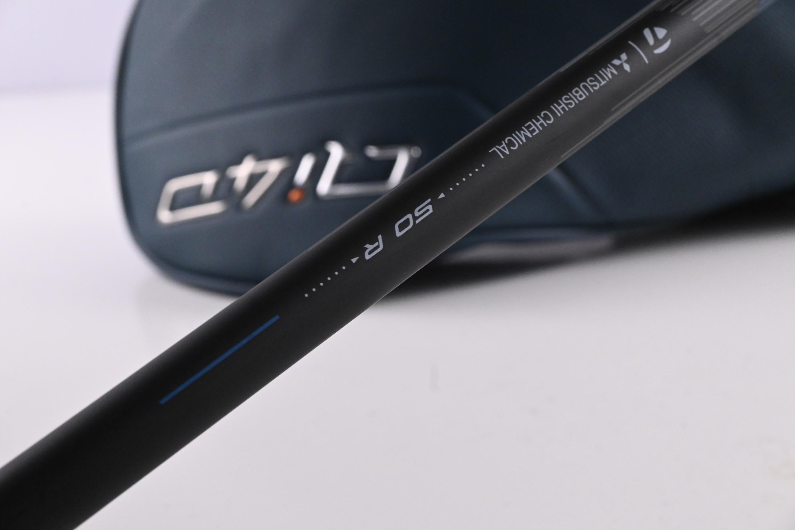 Taylormade Qi4D Max Driver / 10.5 Degree / Regular Flex Reax Blue 50 Shaft