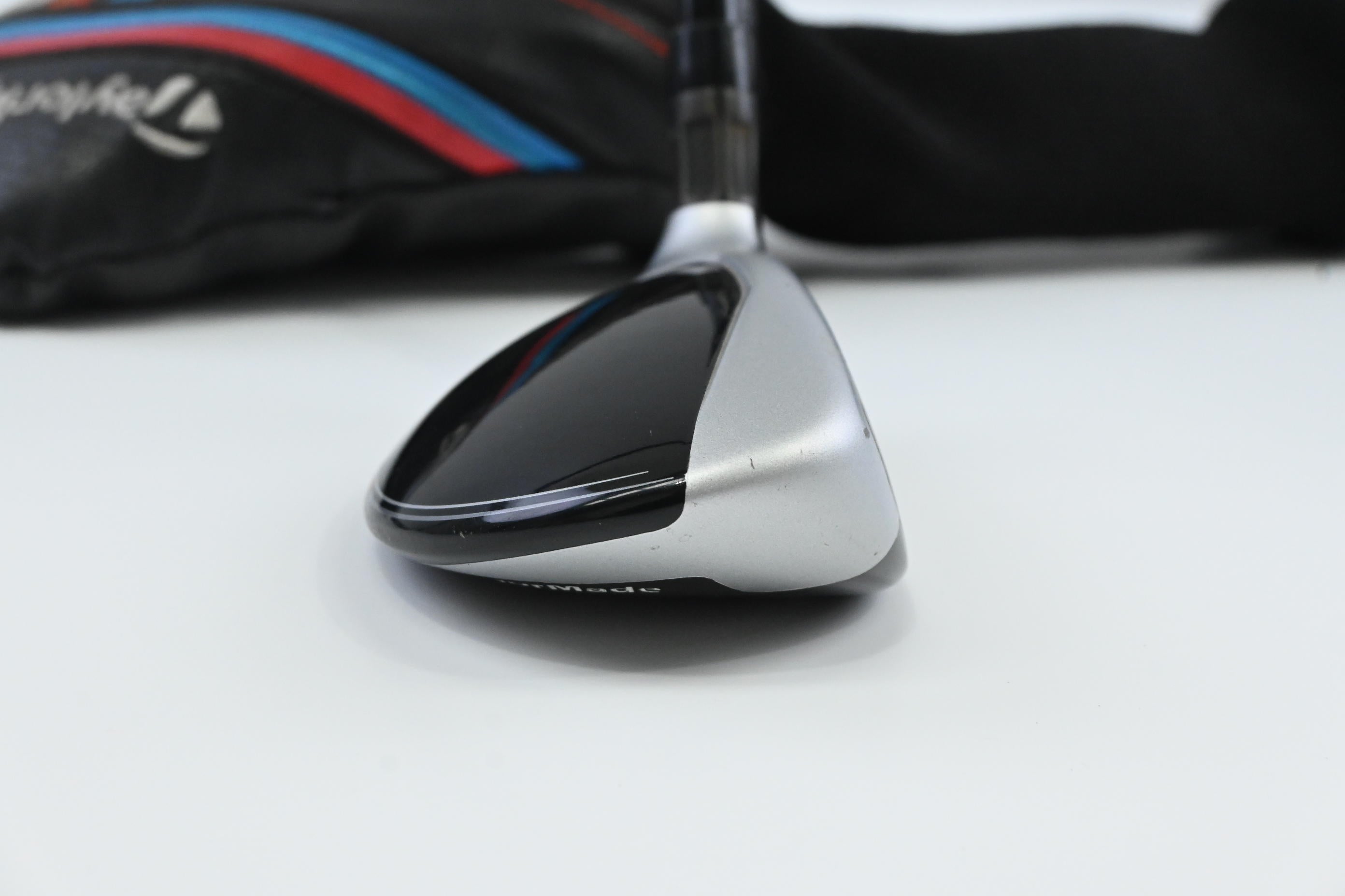Taylormade M4 #3 Hybrid / 19 Degree / Stiff Flex Fujikura Atmos Red 7 Shaft