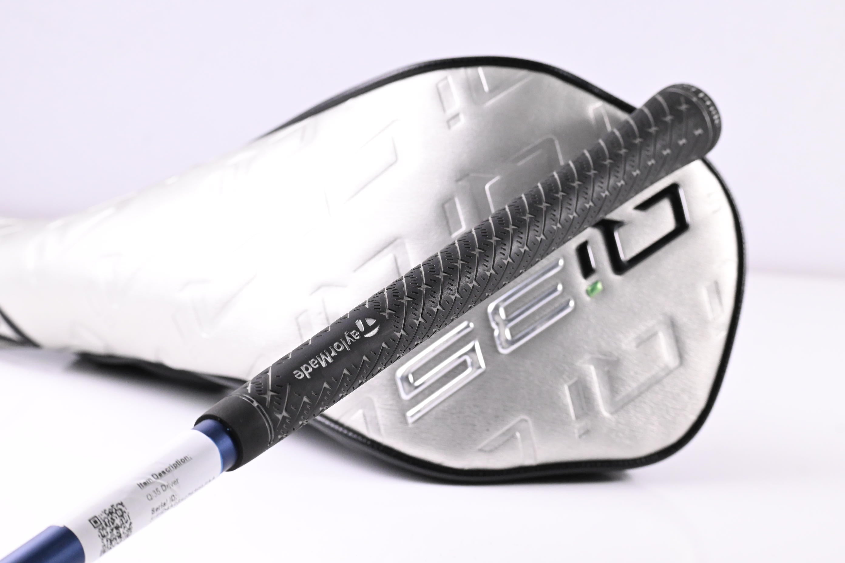 Taylormade Qi35 Driver / 10.5 Degree / Regular Flex Fujikura Ventus Blue 5 Shaft