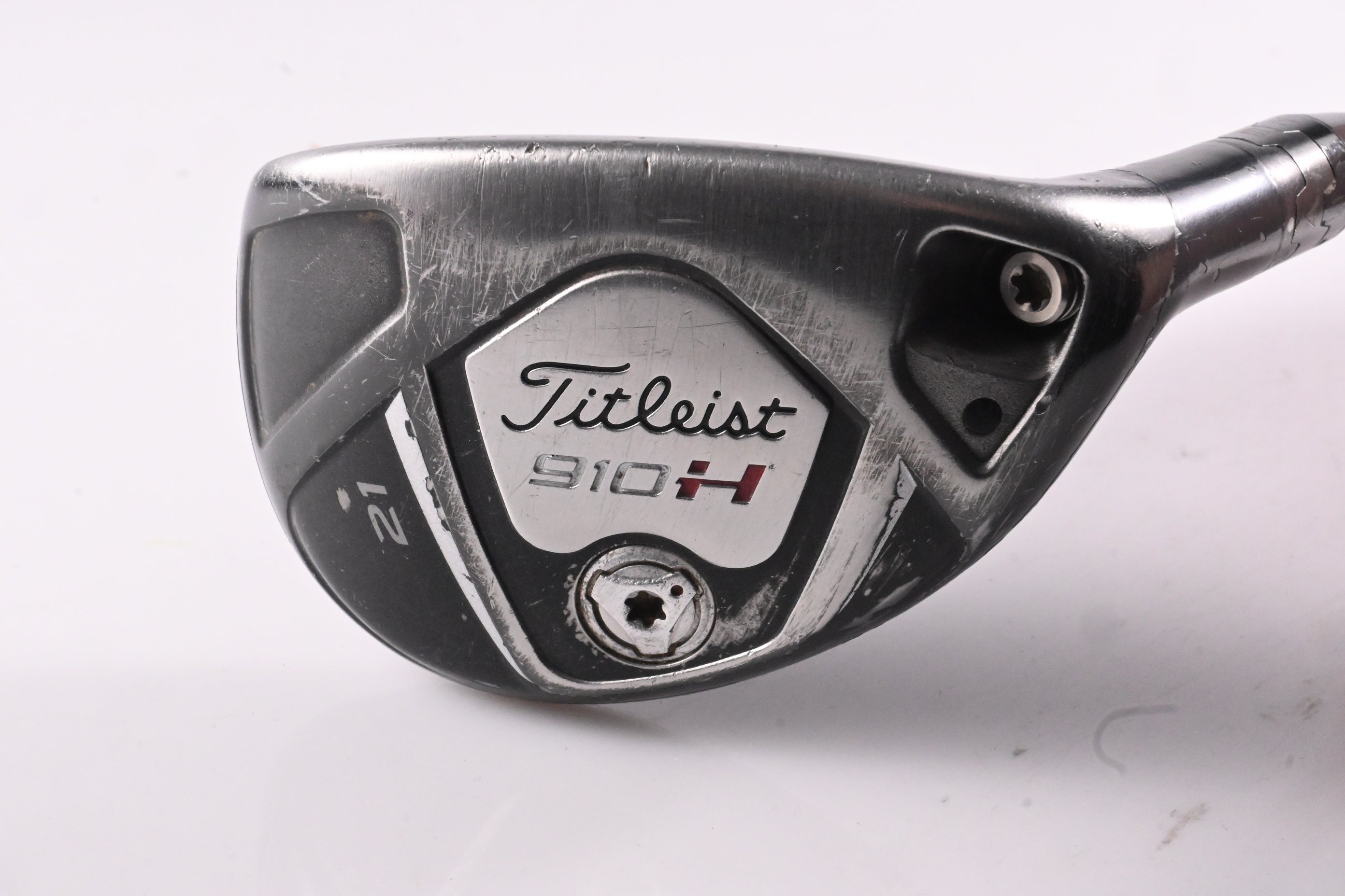 Titleist 910H #3 Hybrid / 21 Degree / Regular Flex Bassara Hi 60 Shaft