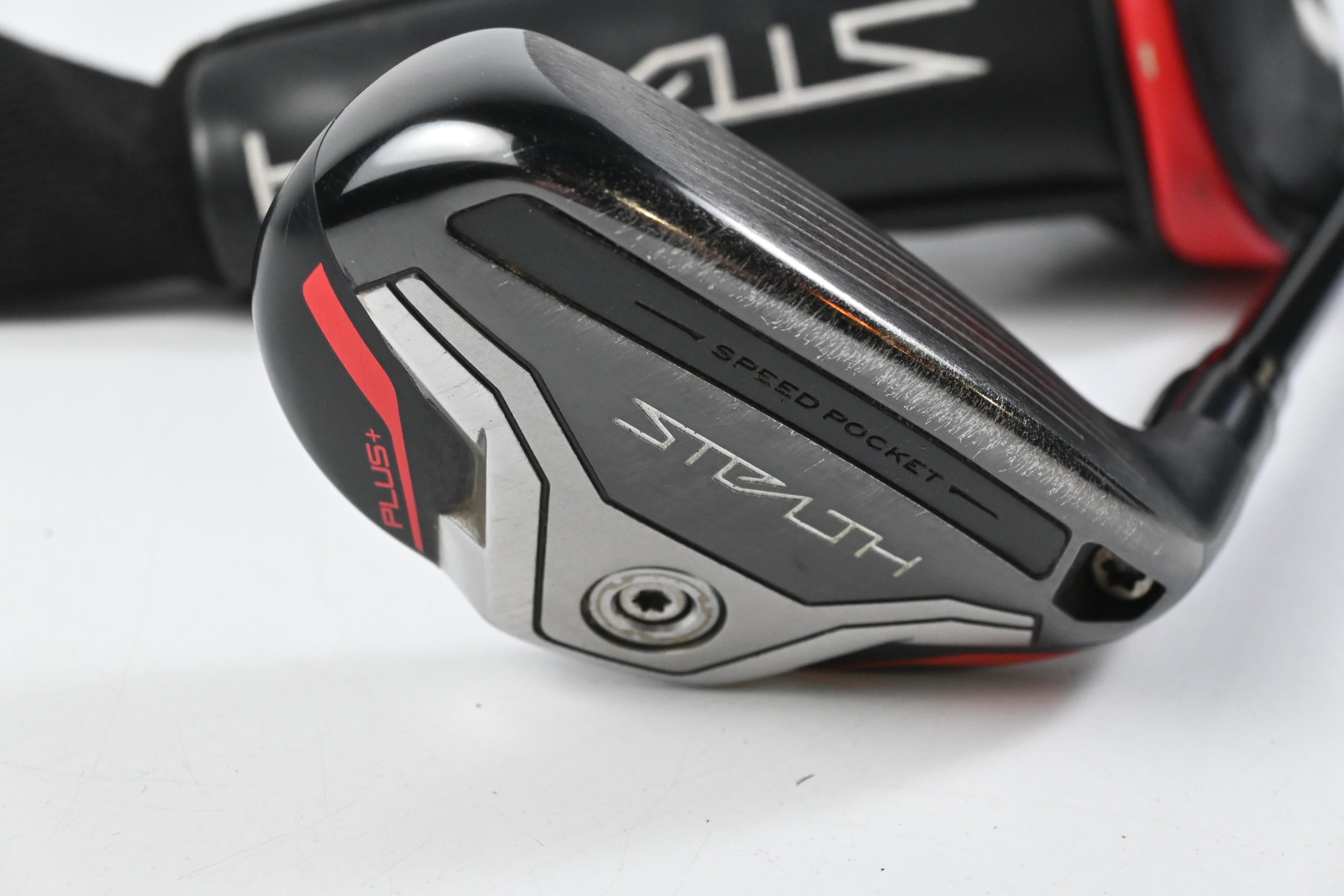 Taylormade Stealth Plus #3 Hybrid / 19.5 Degree / Stiff Flex HZRDUS Smoke RDX