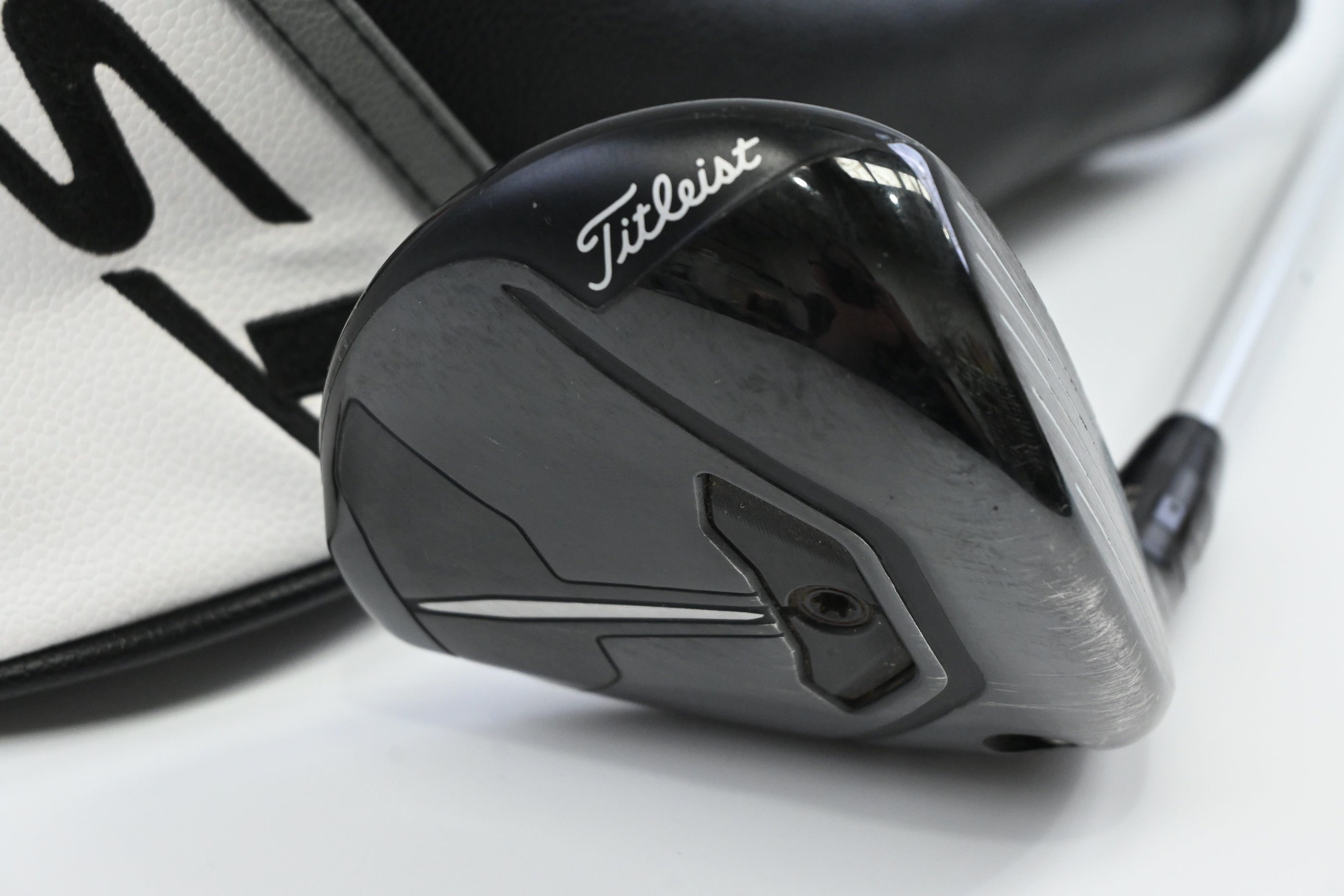 Ladies Titleist TSR2 #5 Wood / 18 Degree / Ladies Flex Aldila Ascent 35 Shaft
