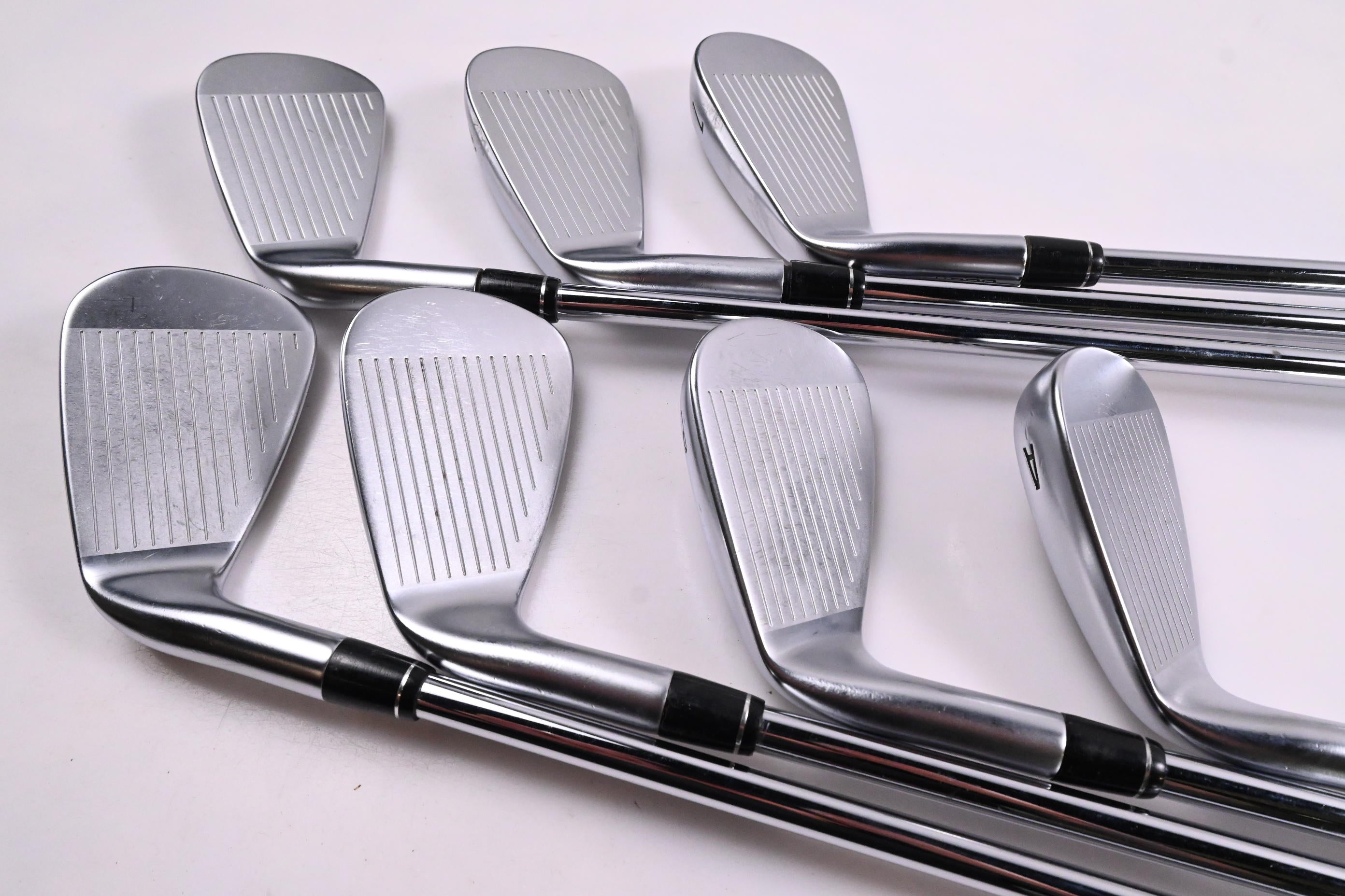 Callaway Apex Ai200 Irons / 5-PW+GW / Regular Flex Dynamic Gold Mid 100 R300