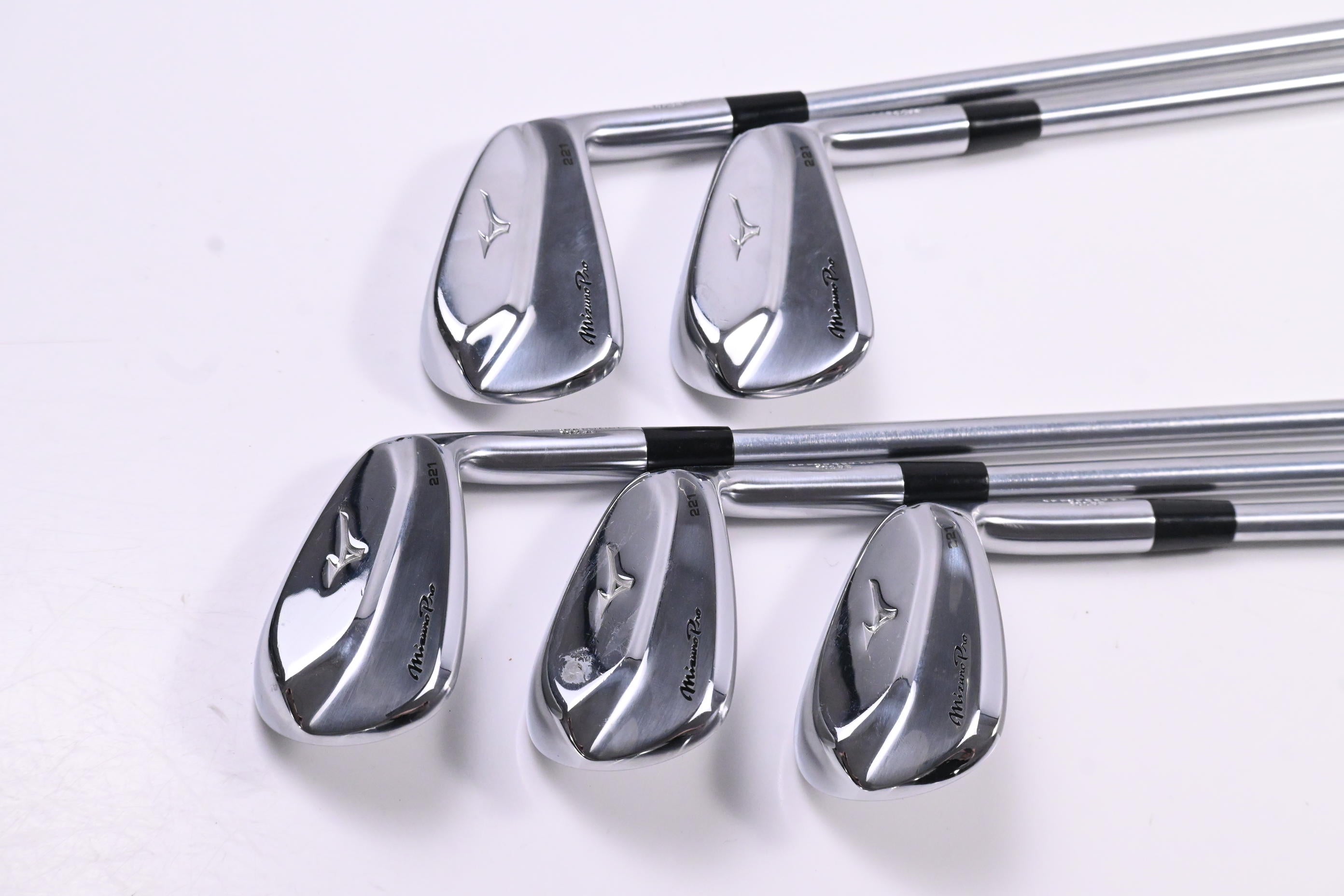 Mizuno Pro 221 Irons / 6-PW / Stiff Flex Project X LS 120 Shafts