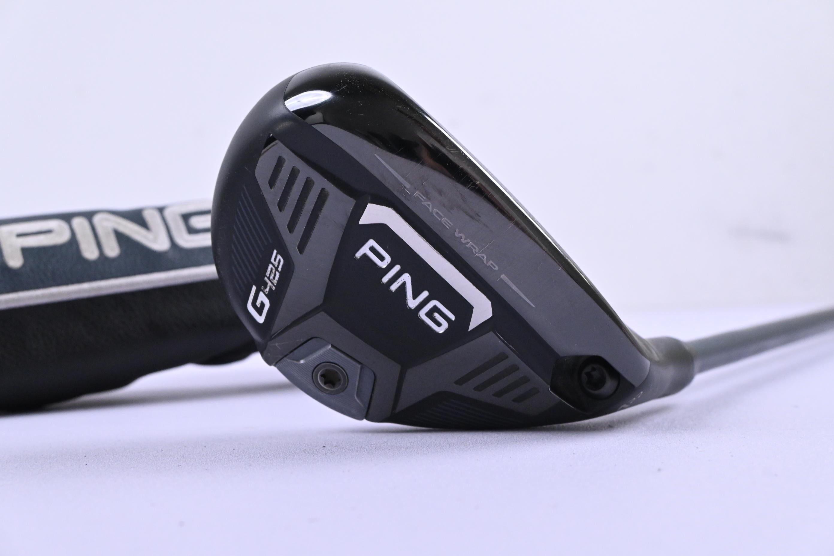 Ping G425 #4 Hybrid / 22 Degree / Stiff Flex Ping Alta CB Slate 70 Shaft