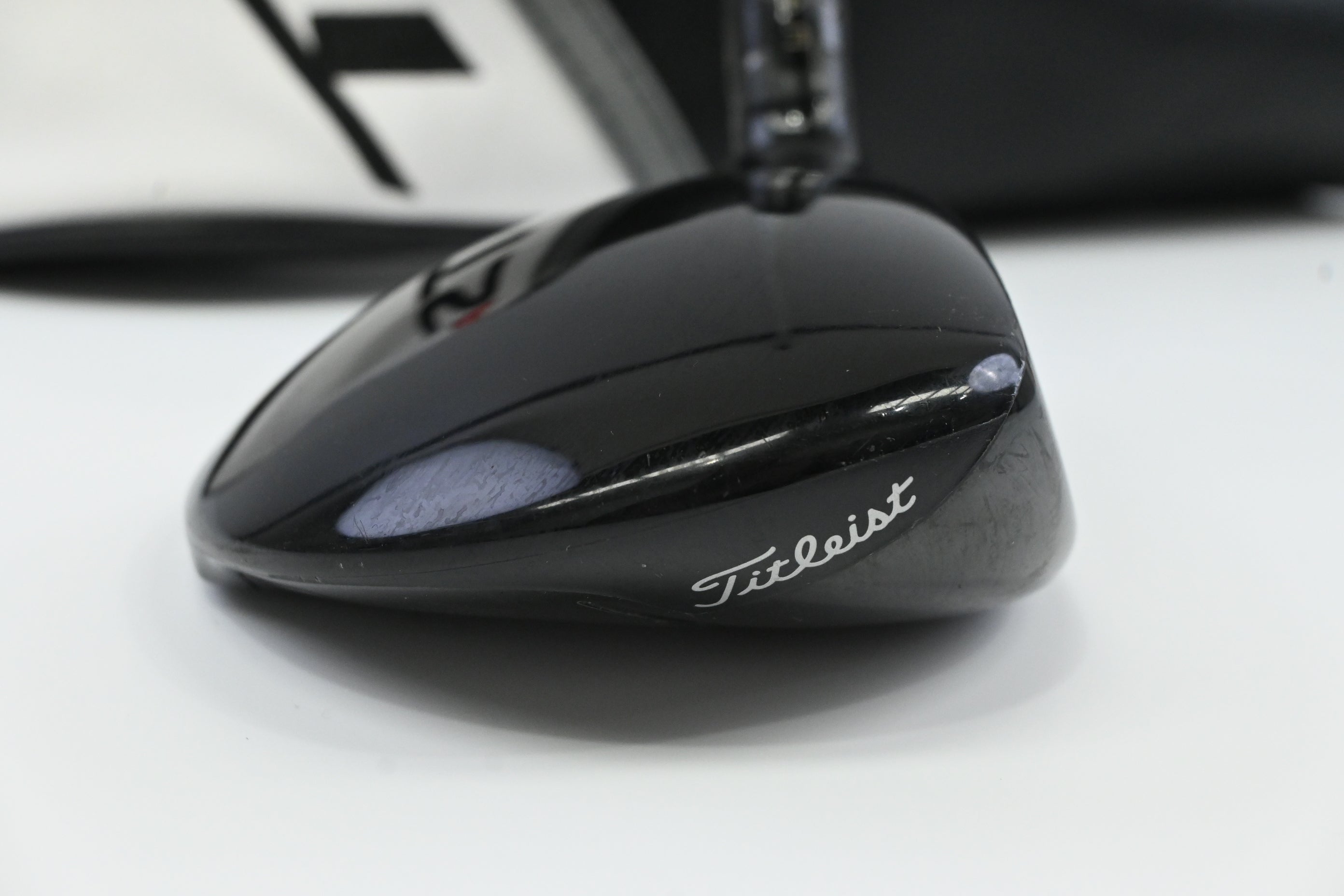 Ladies Titleist TSR2 #5 Wood / 18 Degree / Ladies Flex Aldila Ascent 35 Shaft