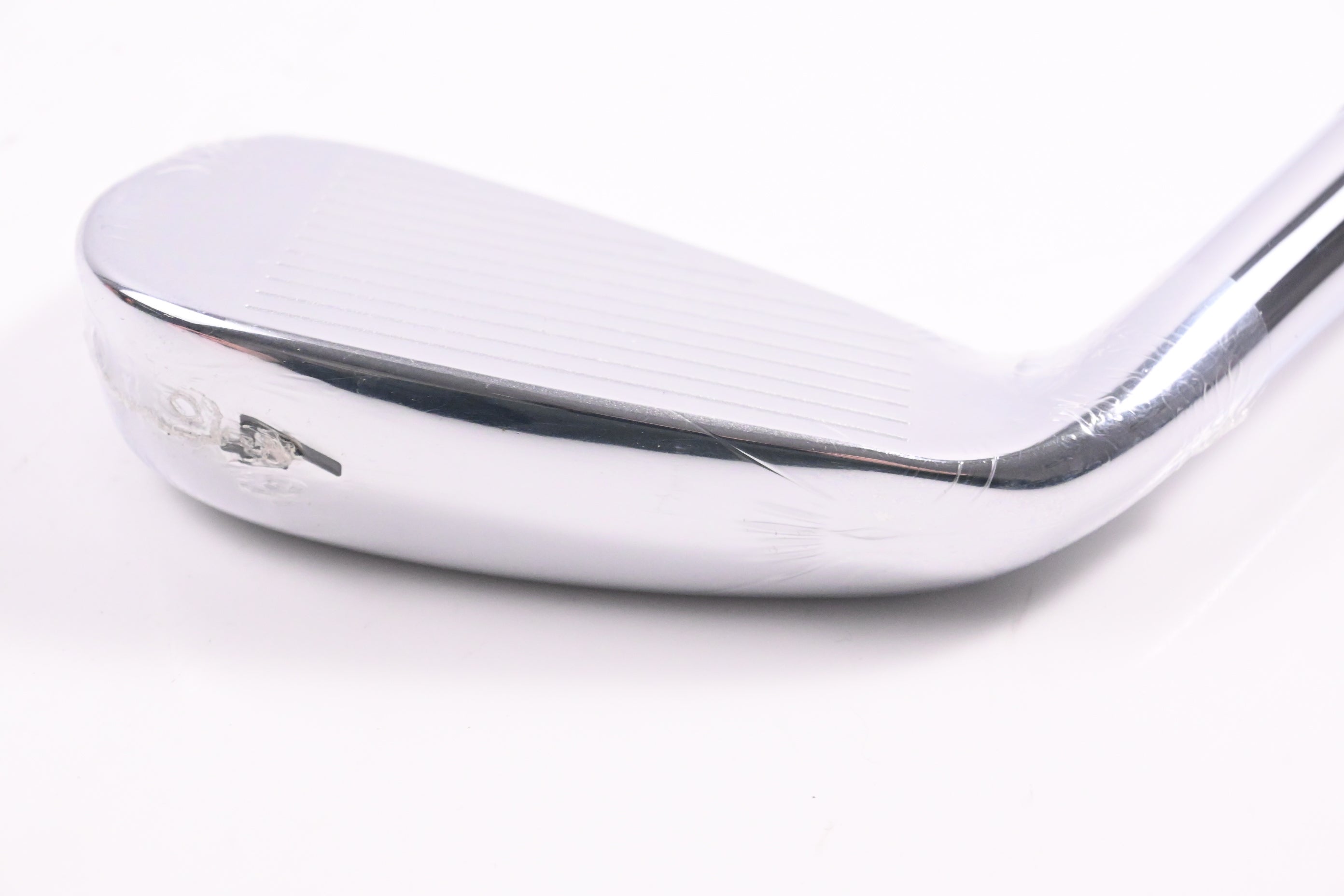 Callaway Mavrik Pro #4 Iron / 21 Degree / Stiff Flex Dynamic Gold 115 MID S300