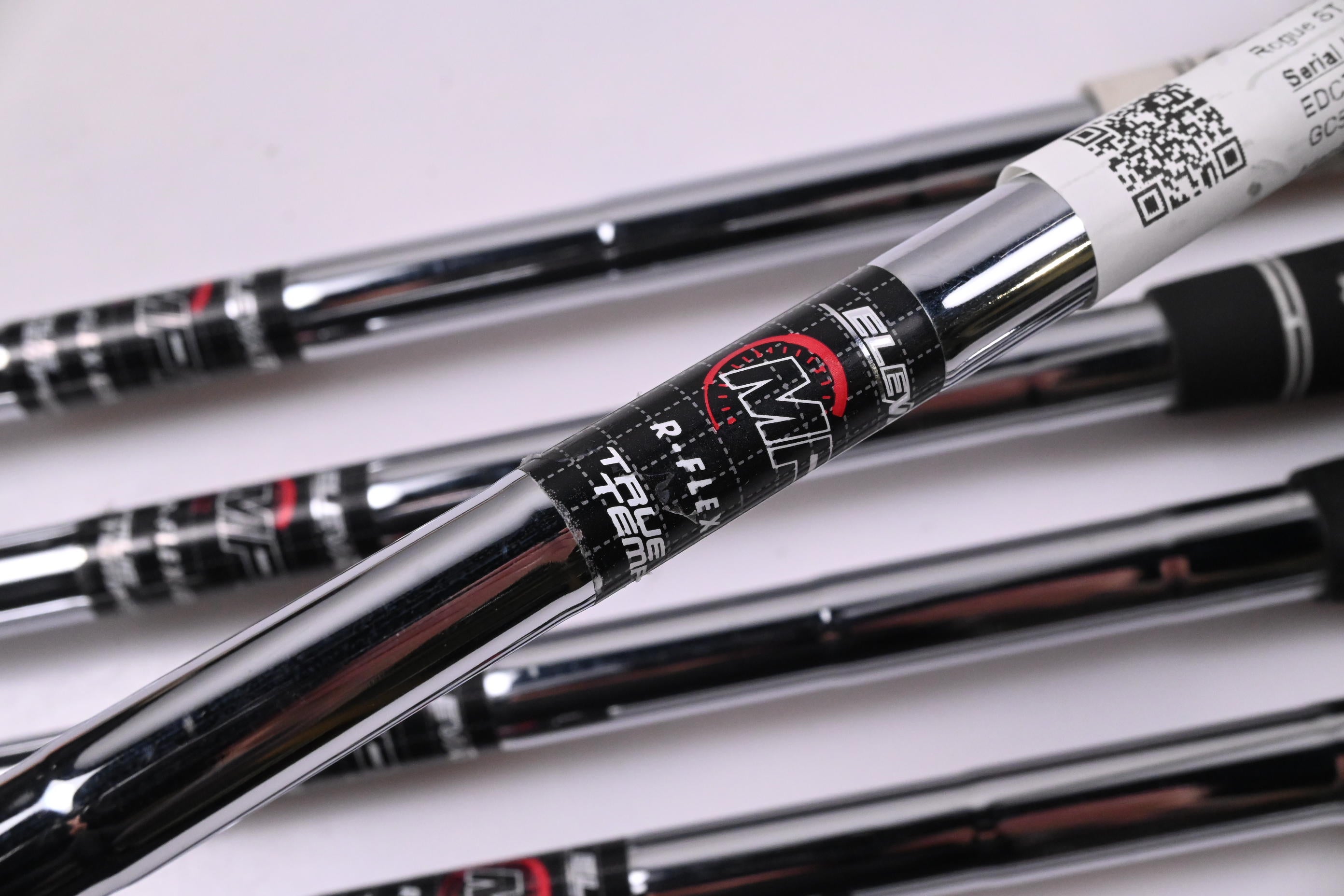 Callaway Rogue ST Max Irons / 5-PW / Regular Flex Elevate MPH 85 Shafts