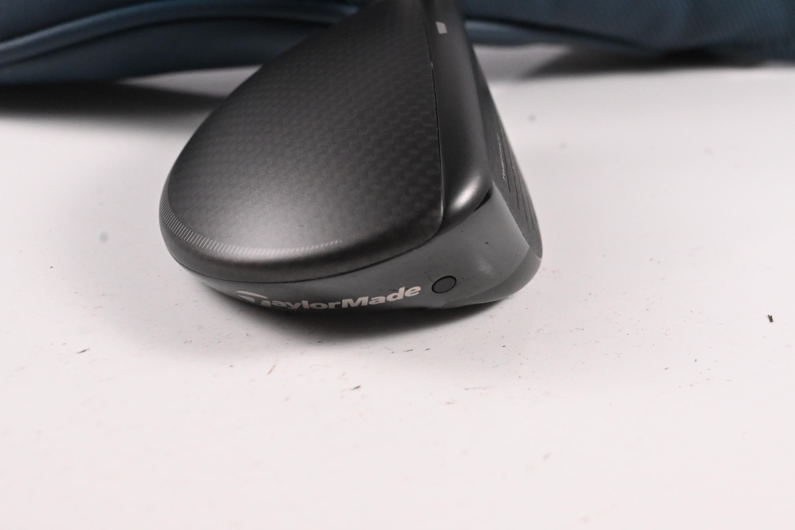 Taylormade Qi4D #4 Hybrid / 22 Degree / Stiff Flex REAX By KBS 75 Shaft