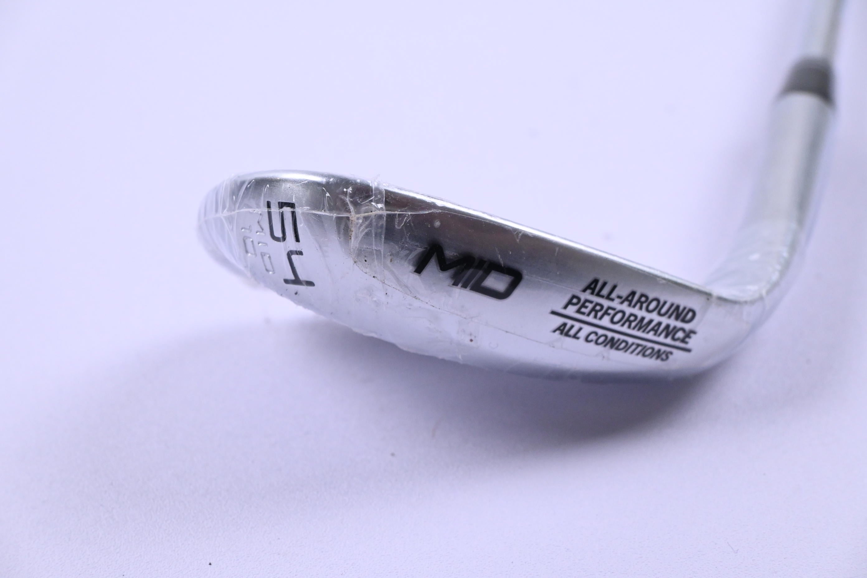 Cleveland RTZ Sand Wedge / 54 Degree / Wedge Flex Dynamic Gold Spinner Shaft