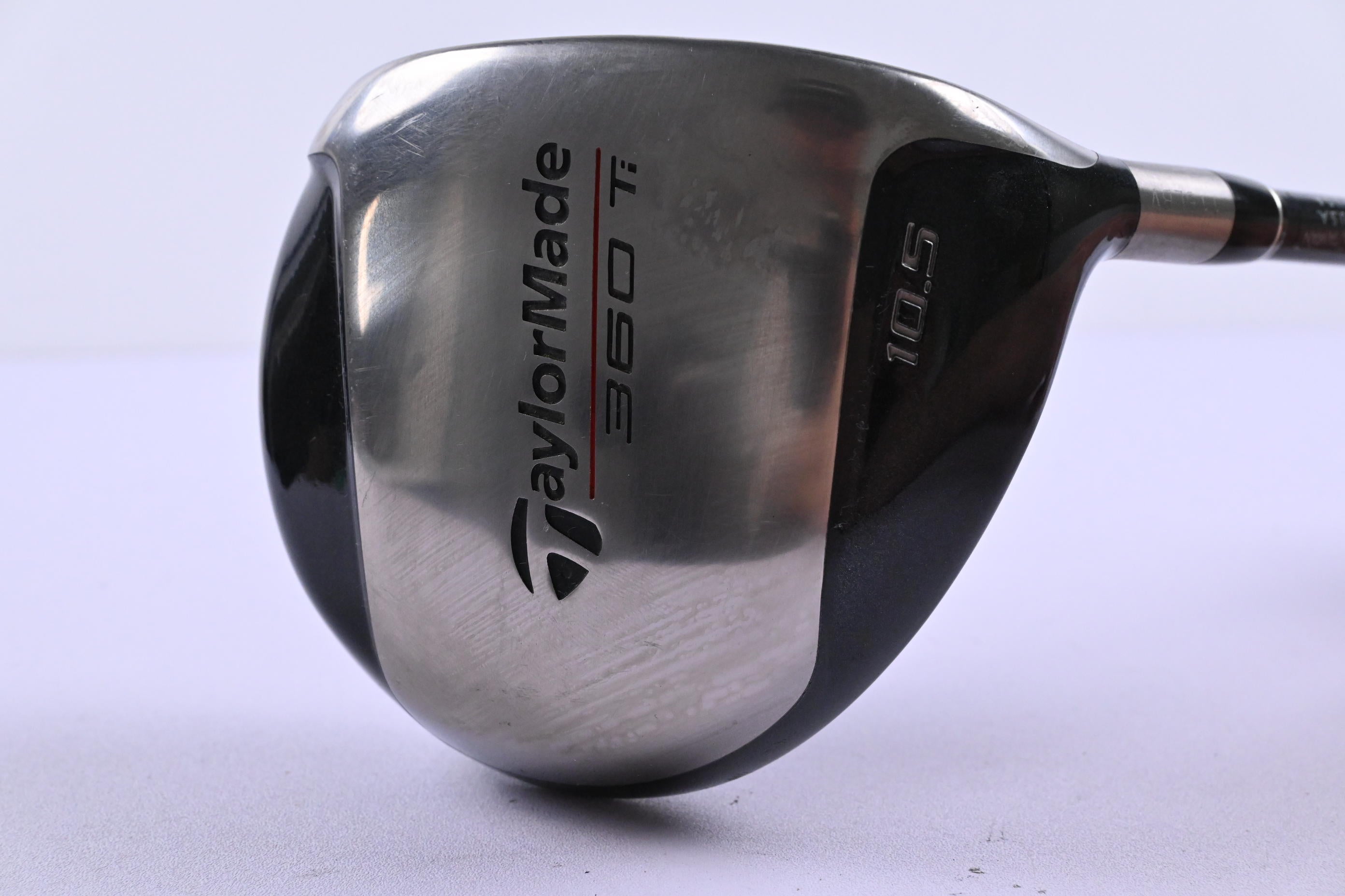 Taylormade 300 Ti Driver / 10.5 Degree / Regular Flex Bubble Ultralite 80 Shaft